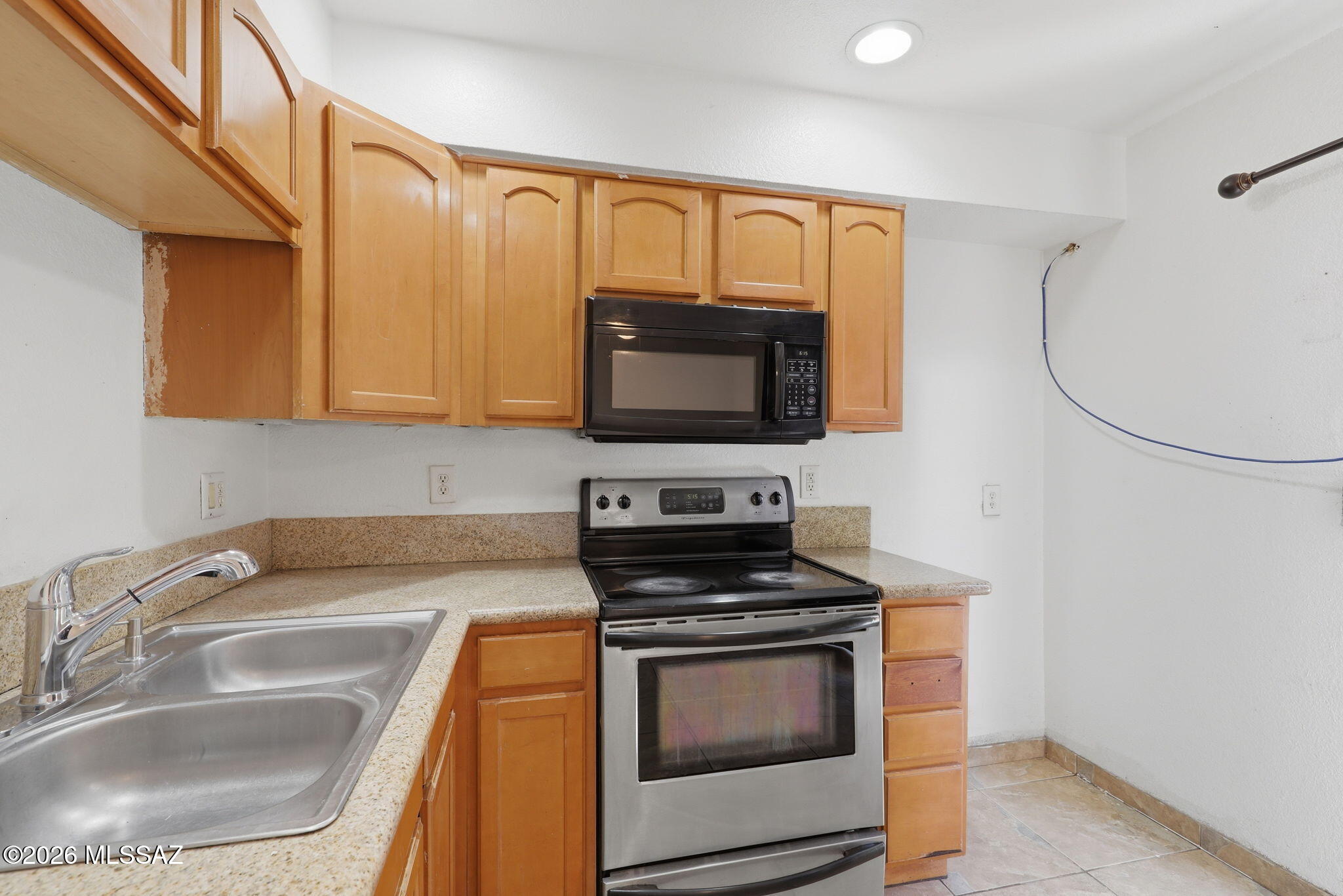 Willow Gardens Condos (1-76) - Residential