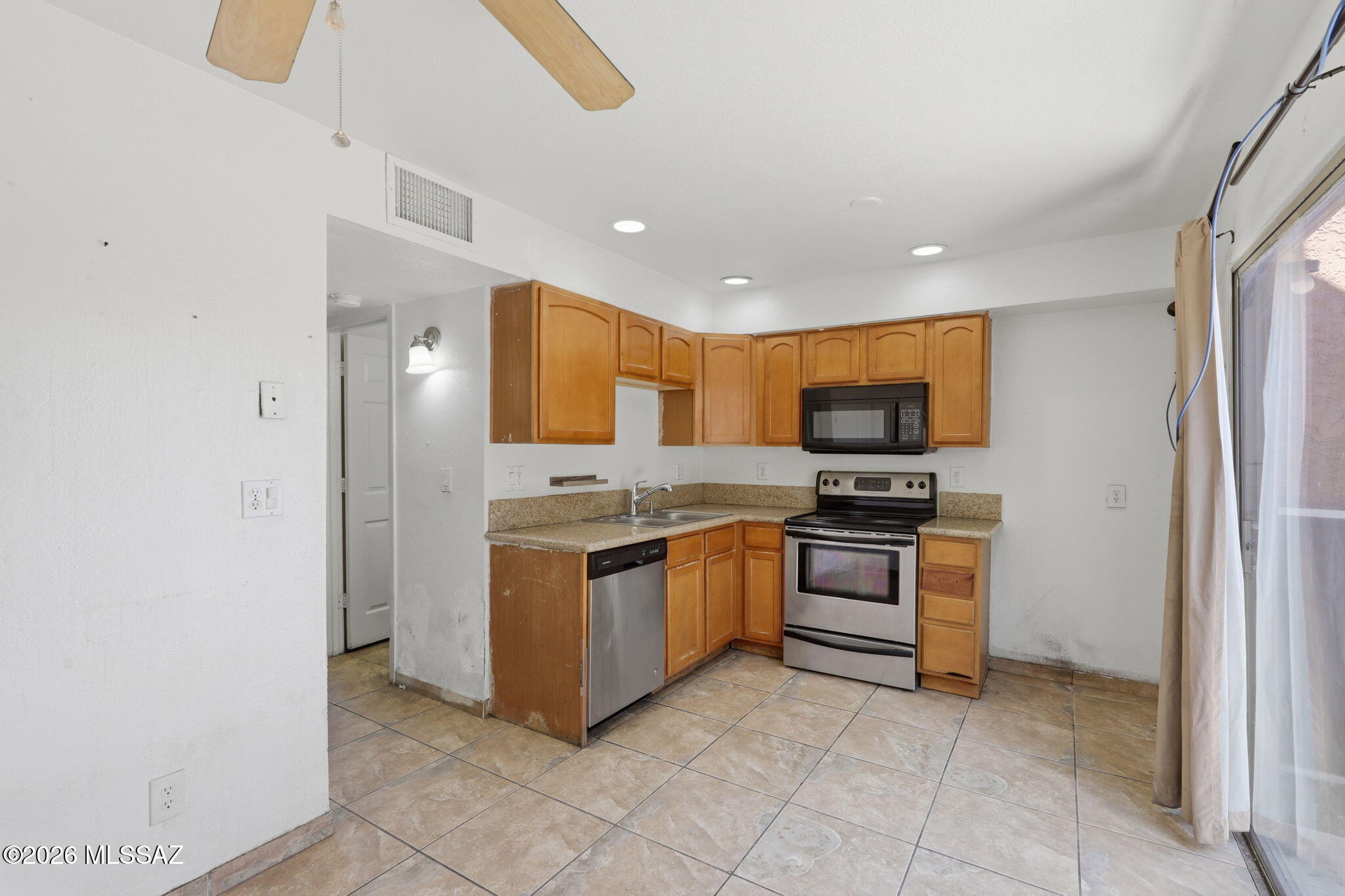 Willow Gardens Condos (1-76) - Residential