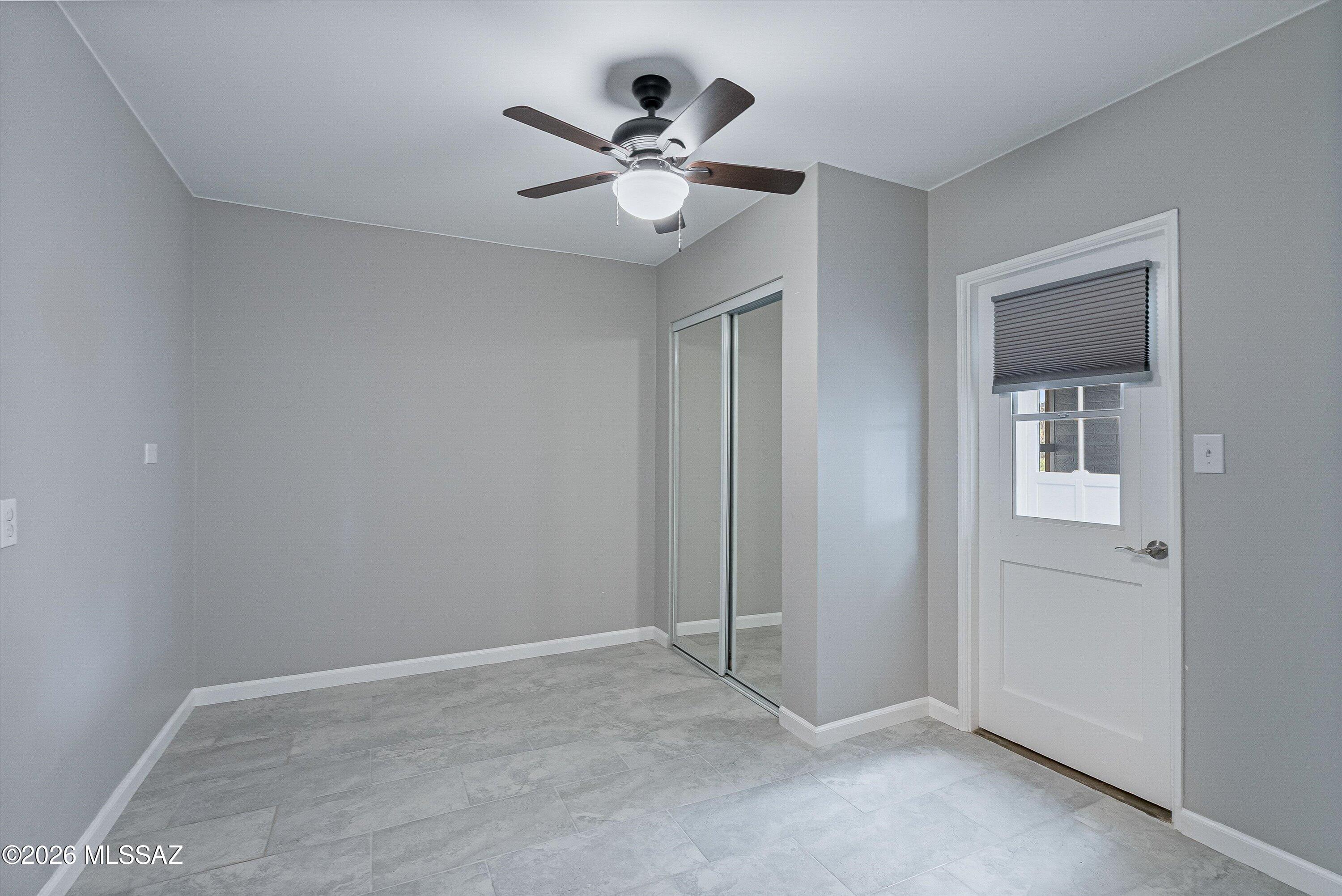 Los Robles Estates - Residential Lease
