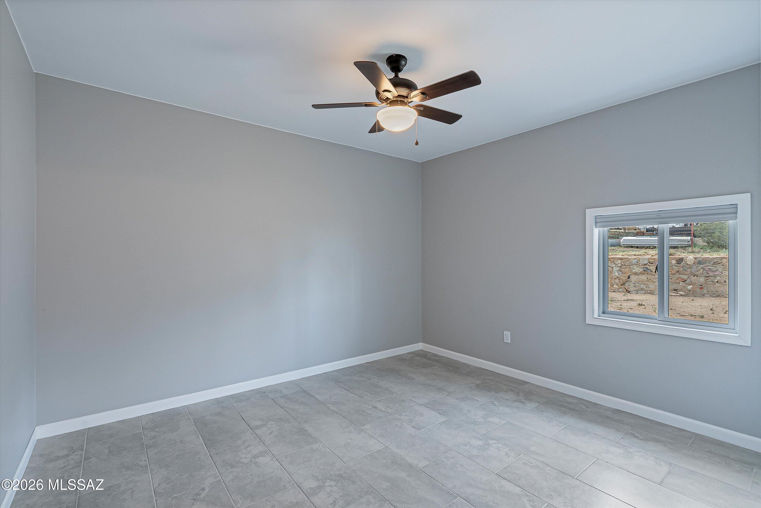Los Robles Estates - Residential Lease