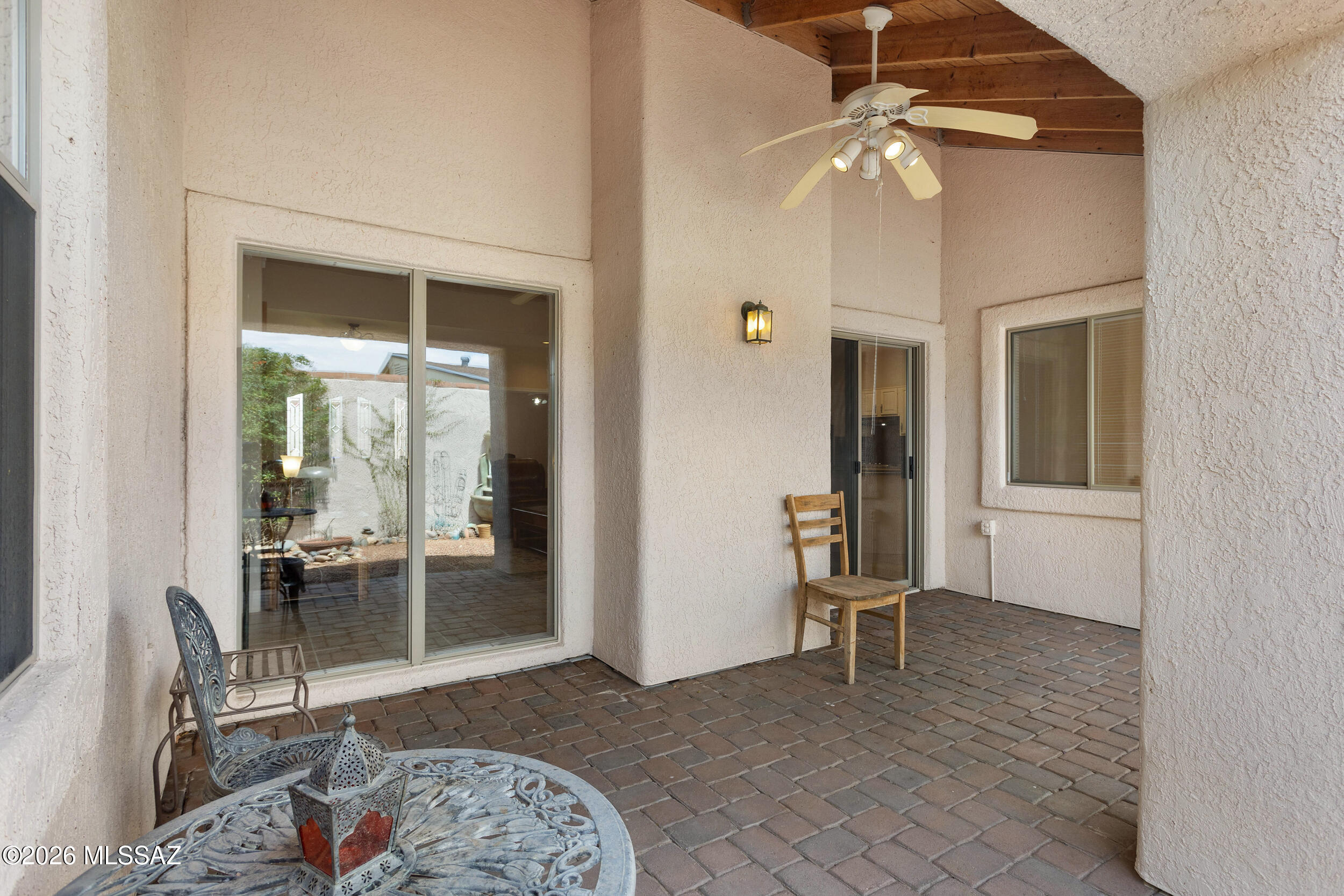 Canada Vista (1-62) - Residential Lease