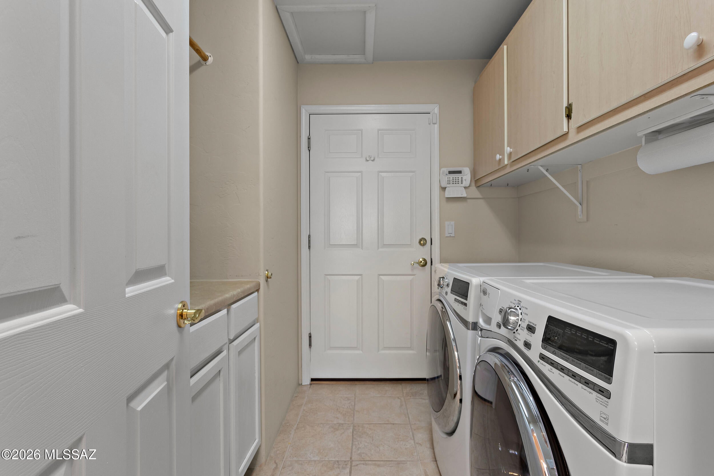 Canada Vista (1-62) - Residential Lease