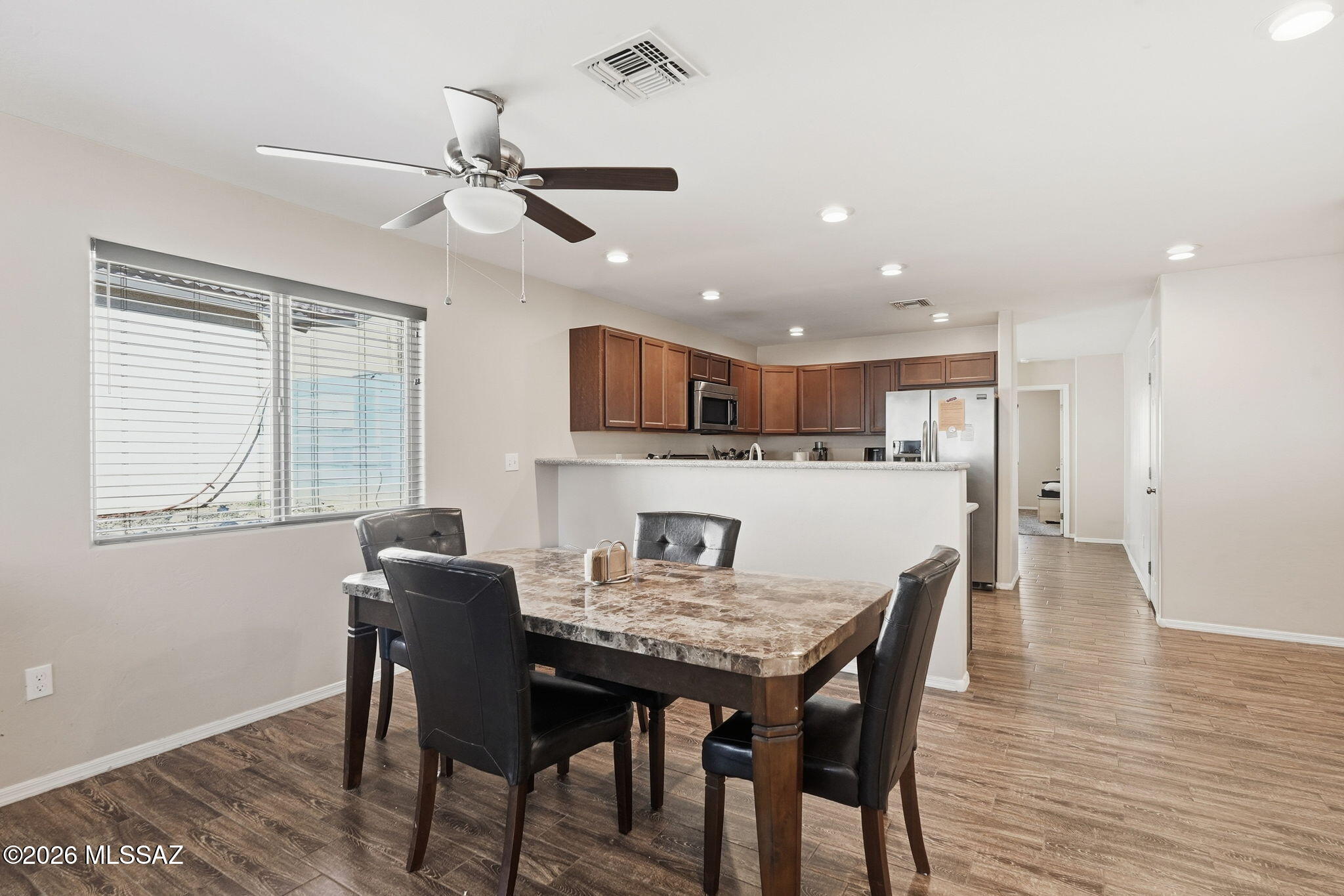 Mountain Manor View - Residential