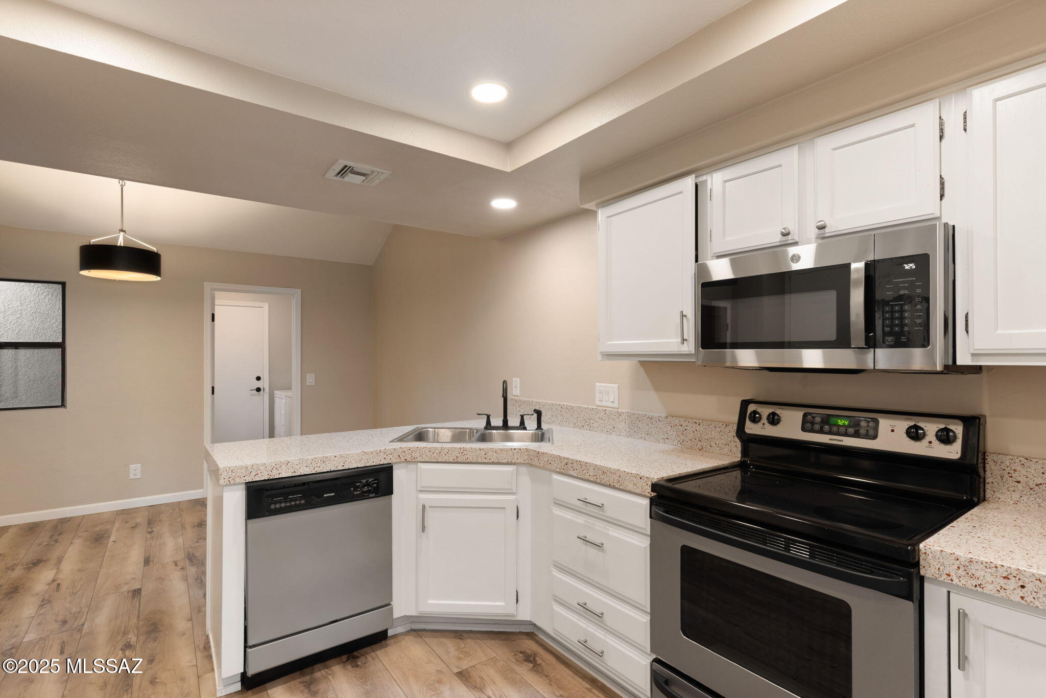 Ventana Canyon Golf Villas - Residential