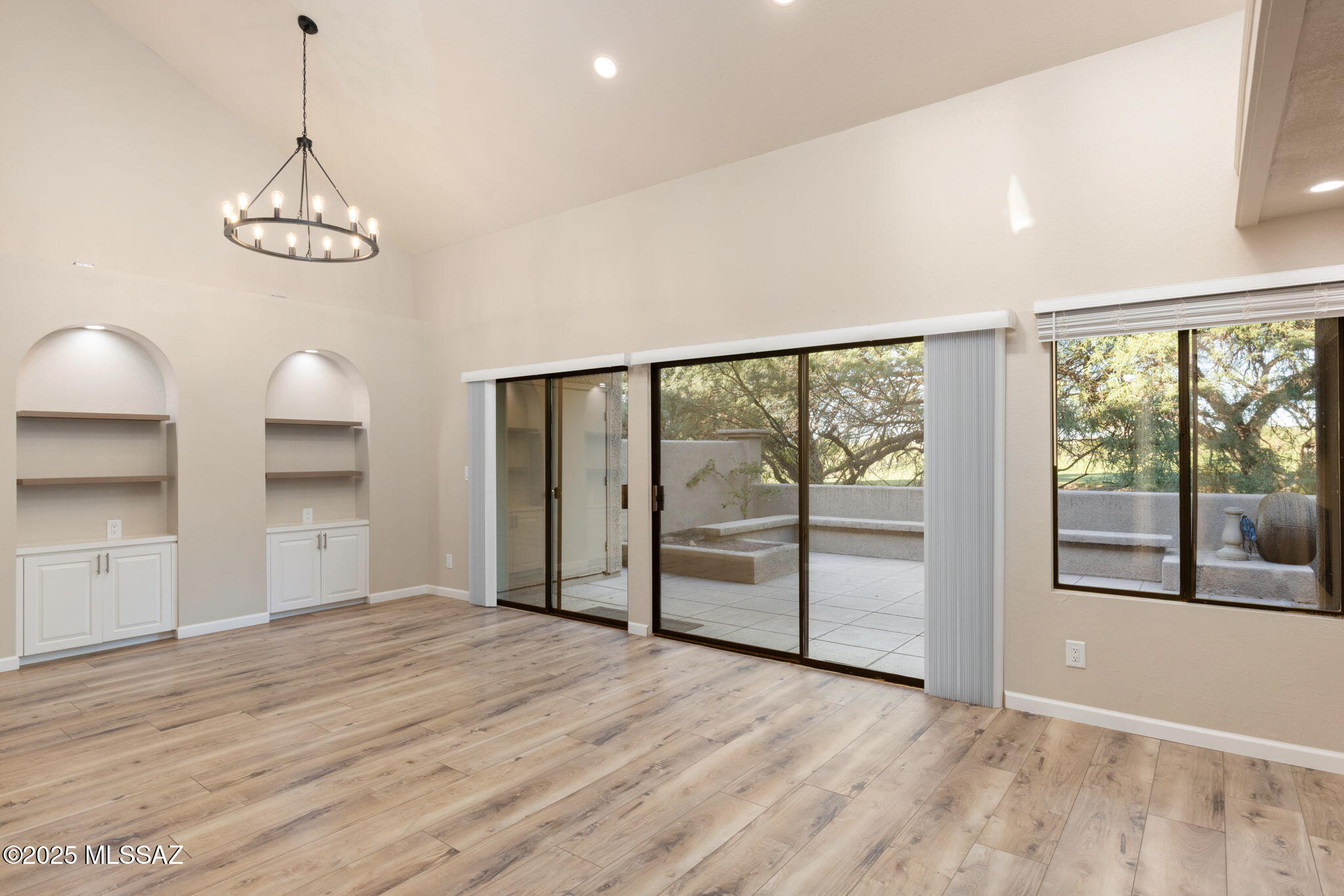 Ventana Canyon Golf Villas - Residential