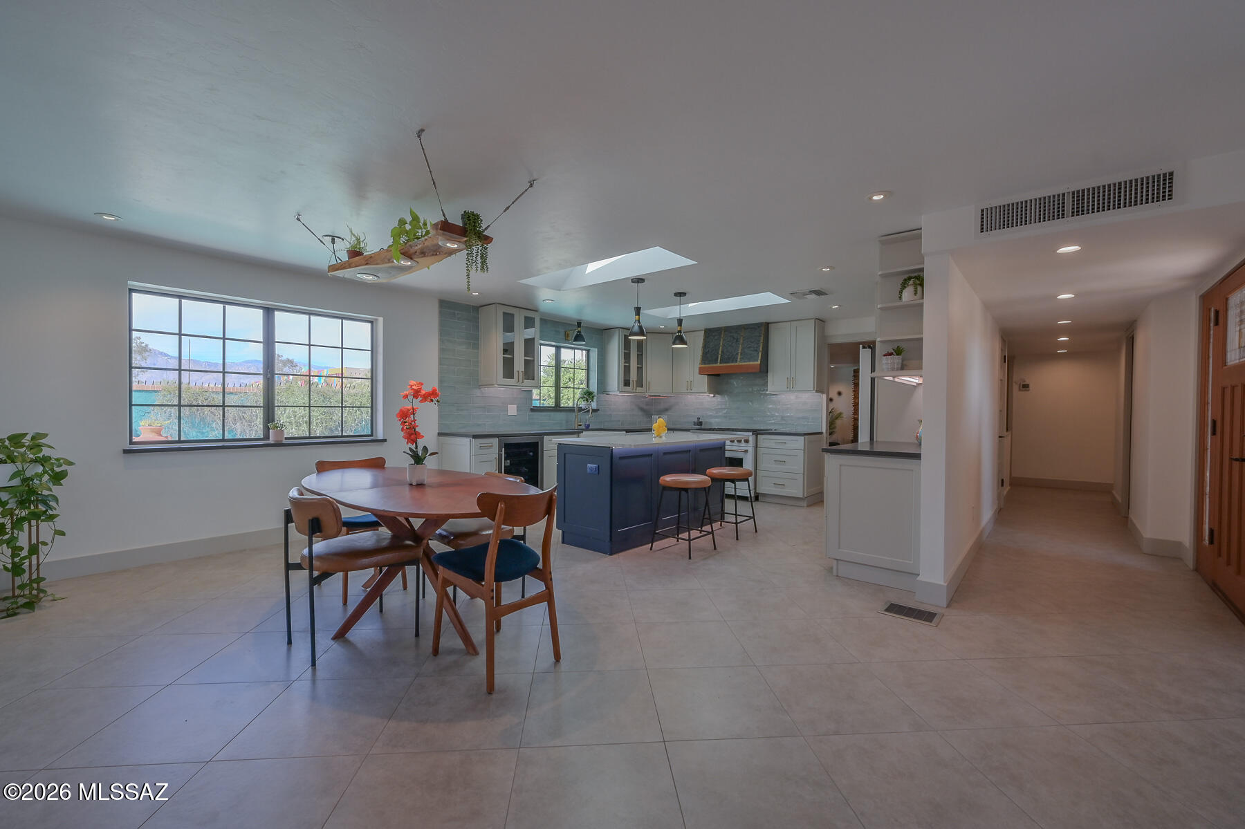 Wilshire Terrace - Residential