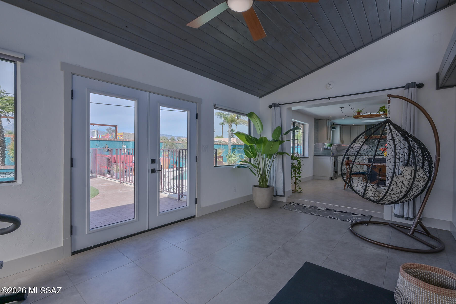 Wilshire Terrace - Residential