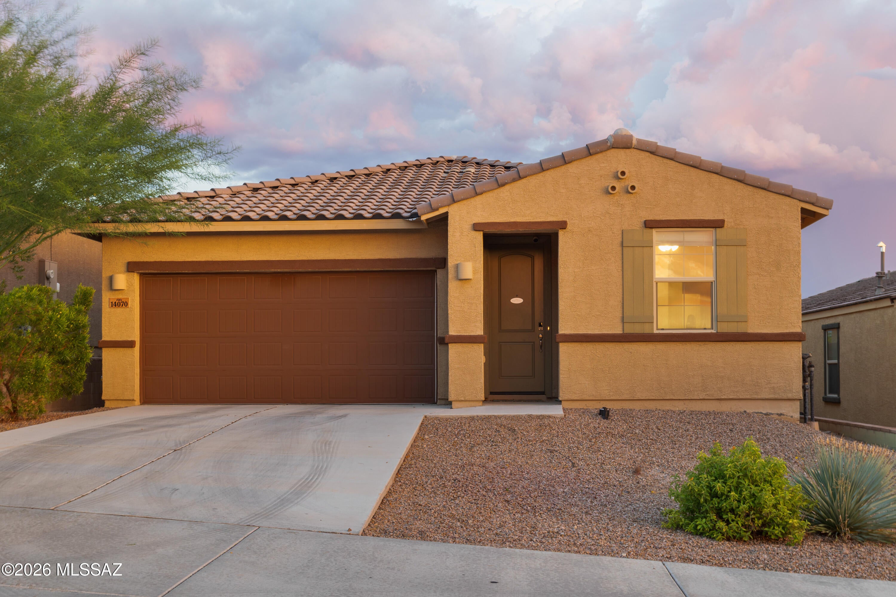MOVE IN READY 4 bedroom home with bonus flex room and en suite bathroom in front bedroom. Many upgrades include wood plank tile flooring, granite kitchen counter tops and upgraded kitchen cabinets. Backyard with extended paver patio and a large turf area and no rear neighbors! Home sits on a cul de sac.