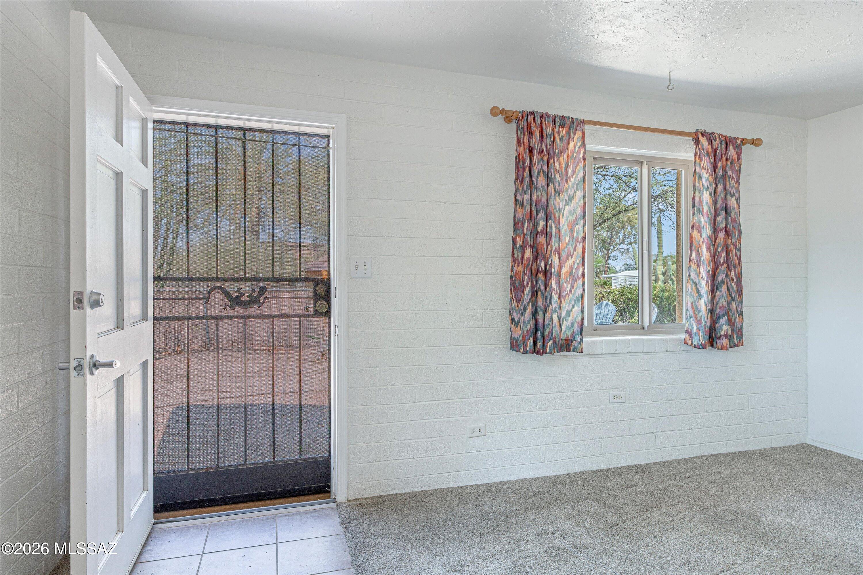Mountain View Acre Farms - Residential