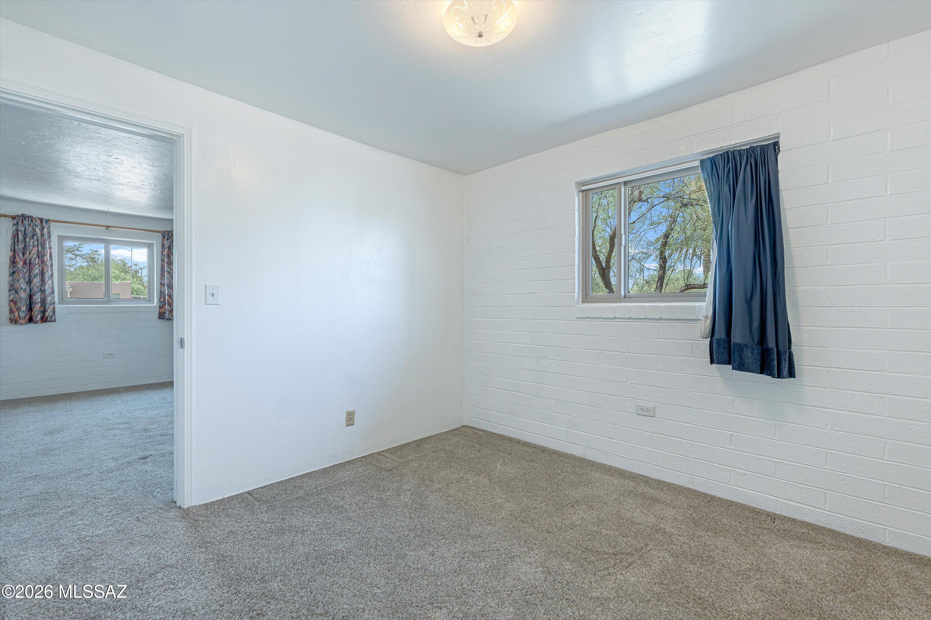 Mountain View Acre Farms - Residential