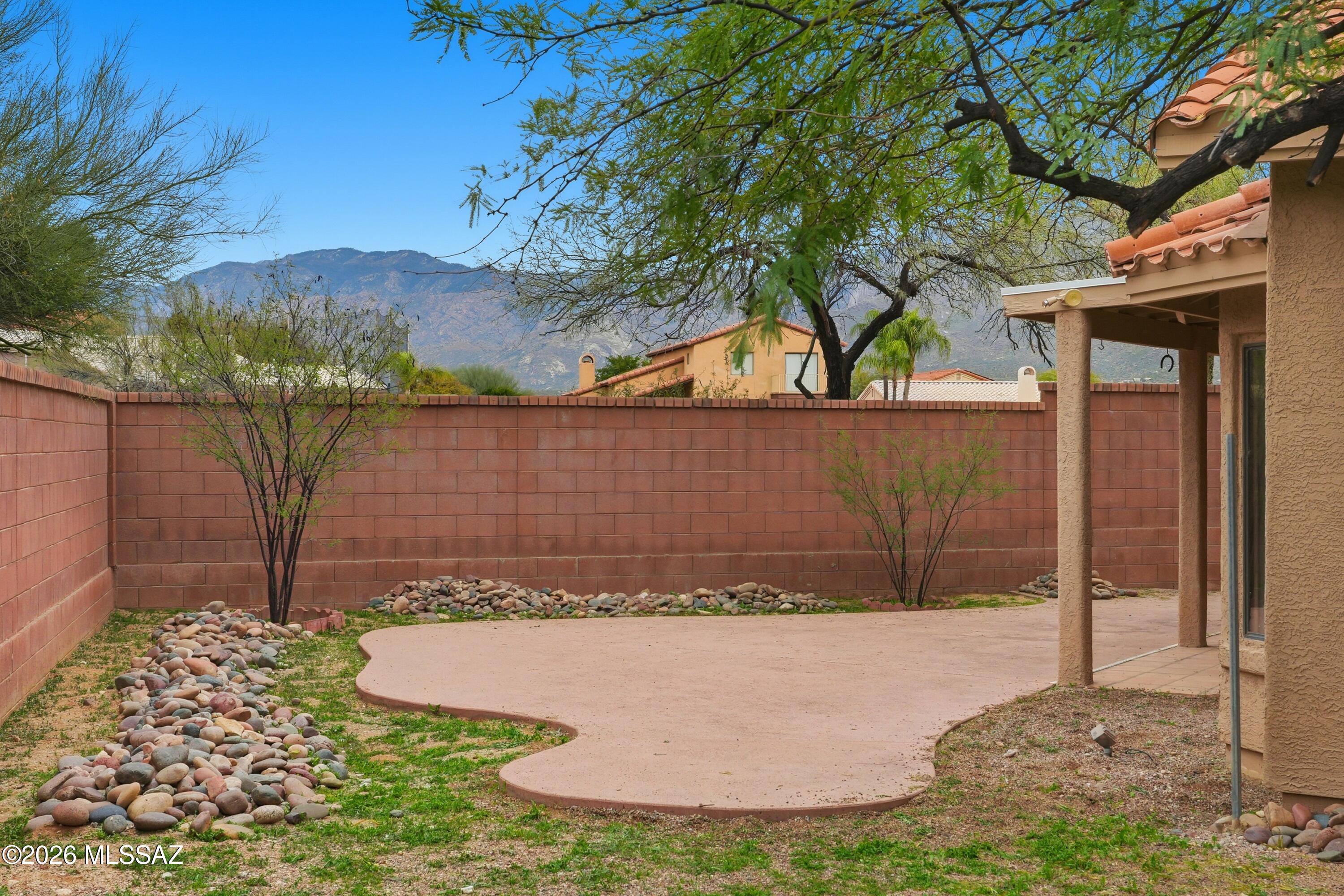 Villages Of La Canada (The) - Residential