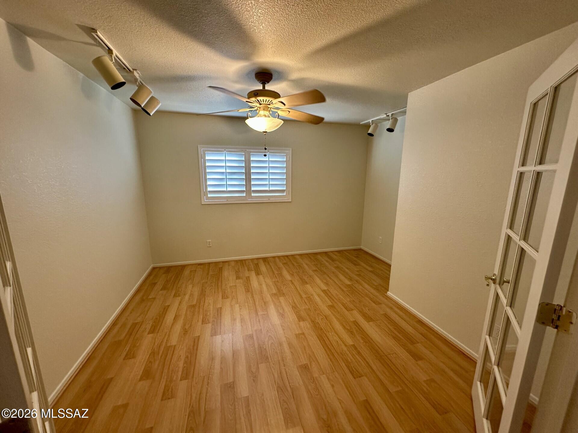 Rancho Del Lago (1-100) - Residential