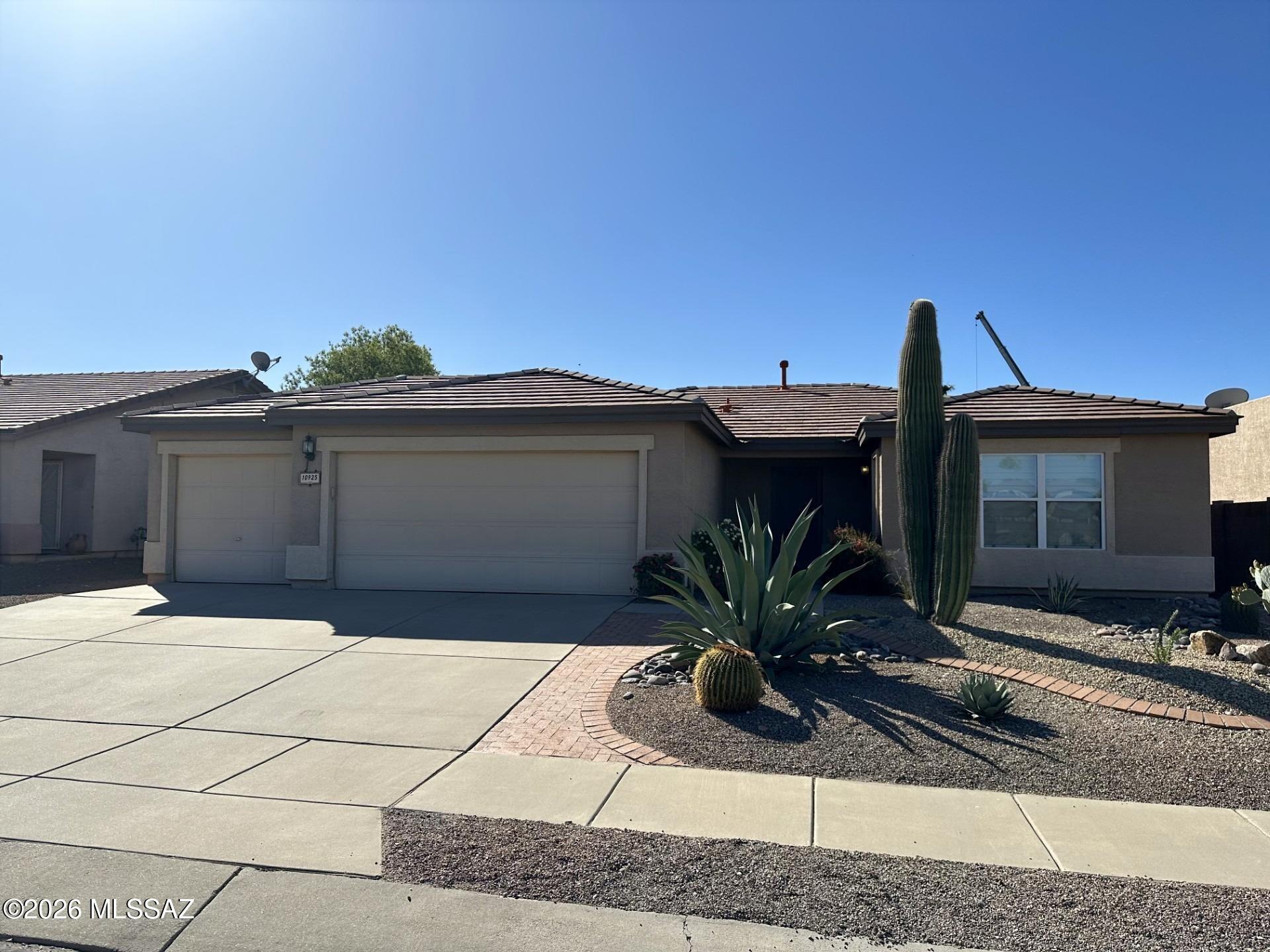 This inviting 3 bedroom plus den is located in a quiet cul-de-sac. Featuring a new tile
roof, fresh interior paint, and a spacious living room perfect for relaxing or
entertaining. The kitchen offers an island, stainless steel appliances, and a great
flow to the backyard. Step outside to a pool, freestanding spa, built in BBQ, drip system, covered patio-an ideal outdoor retreat.