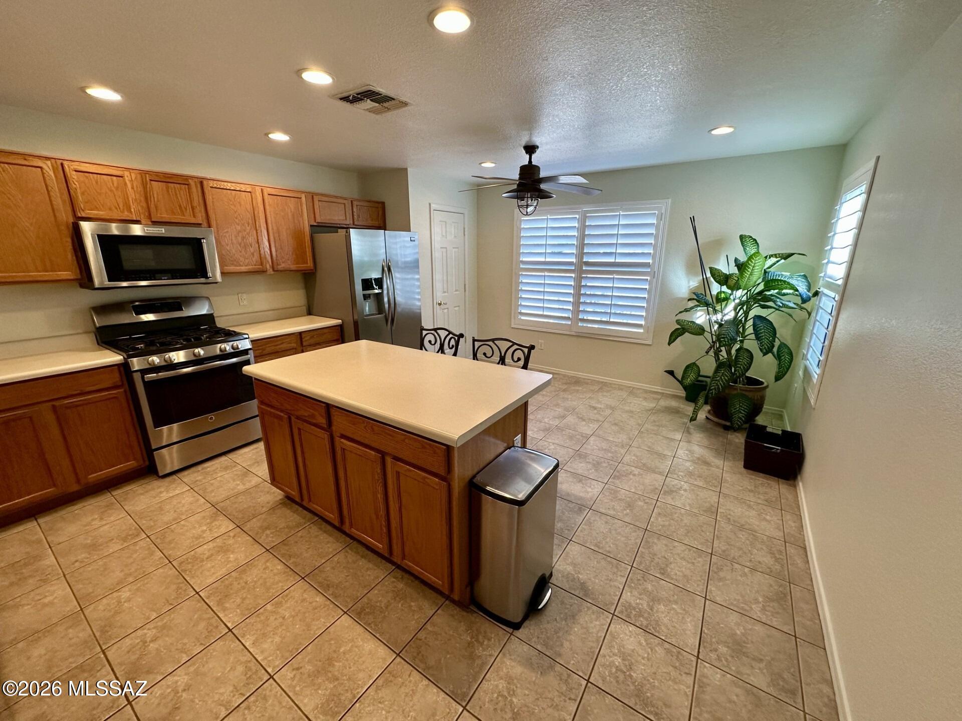 Rancho Del Lago (1-100) - Residential