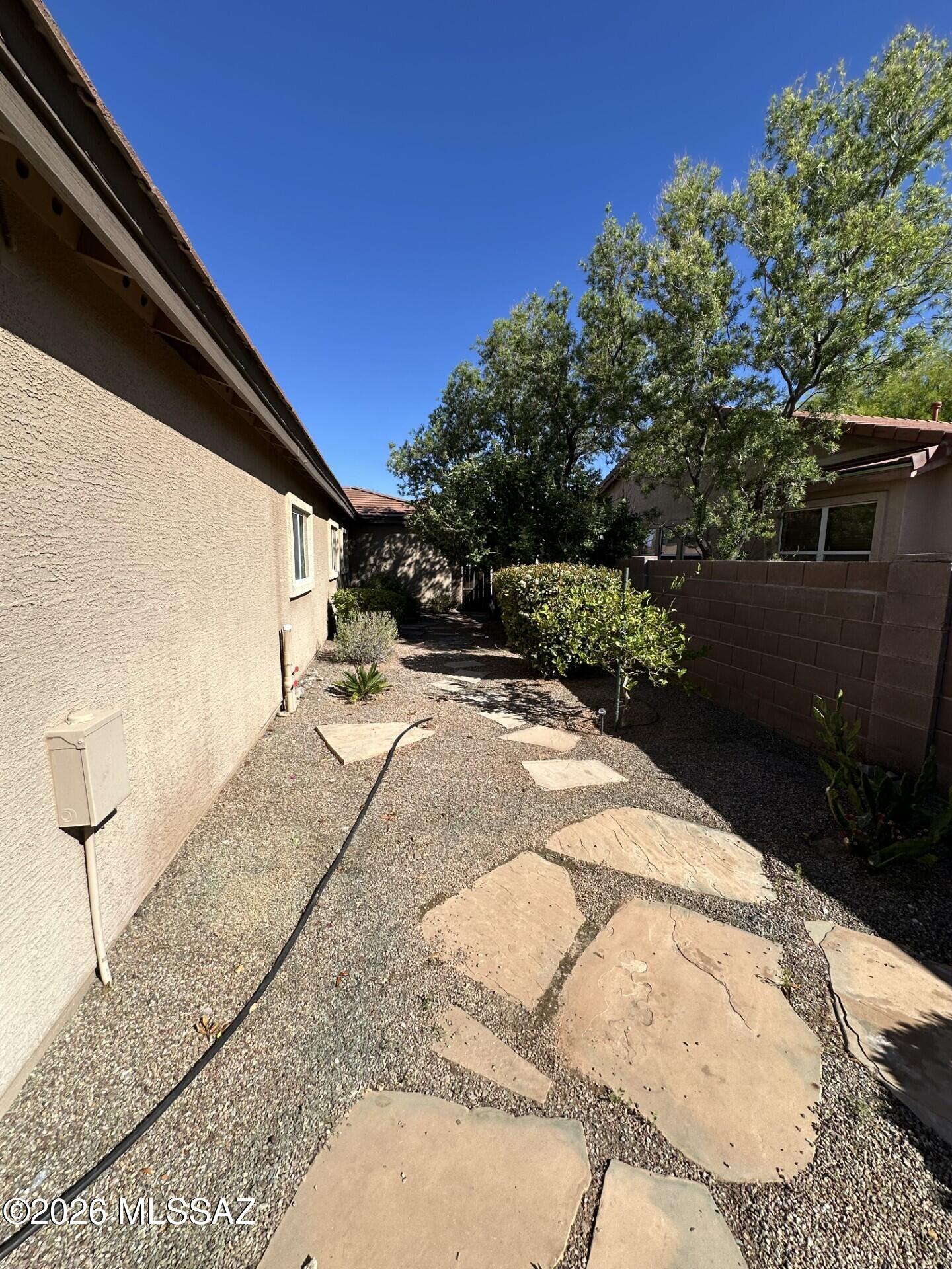 Rancho Del Lago (1-100) - Residential