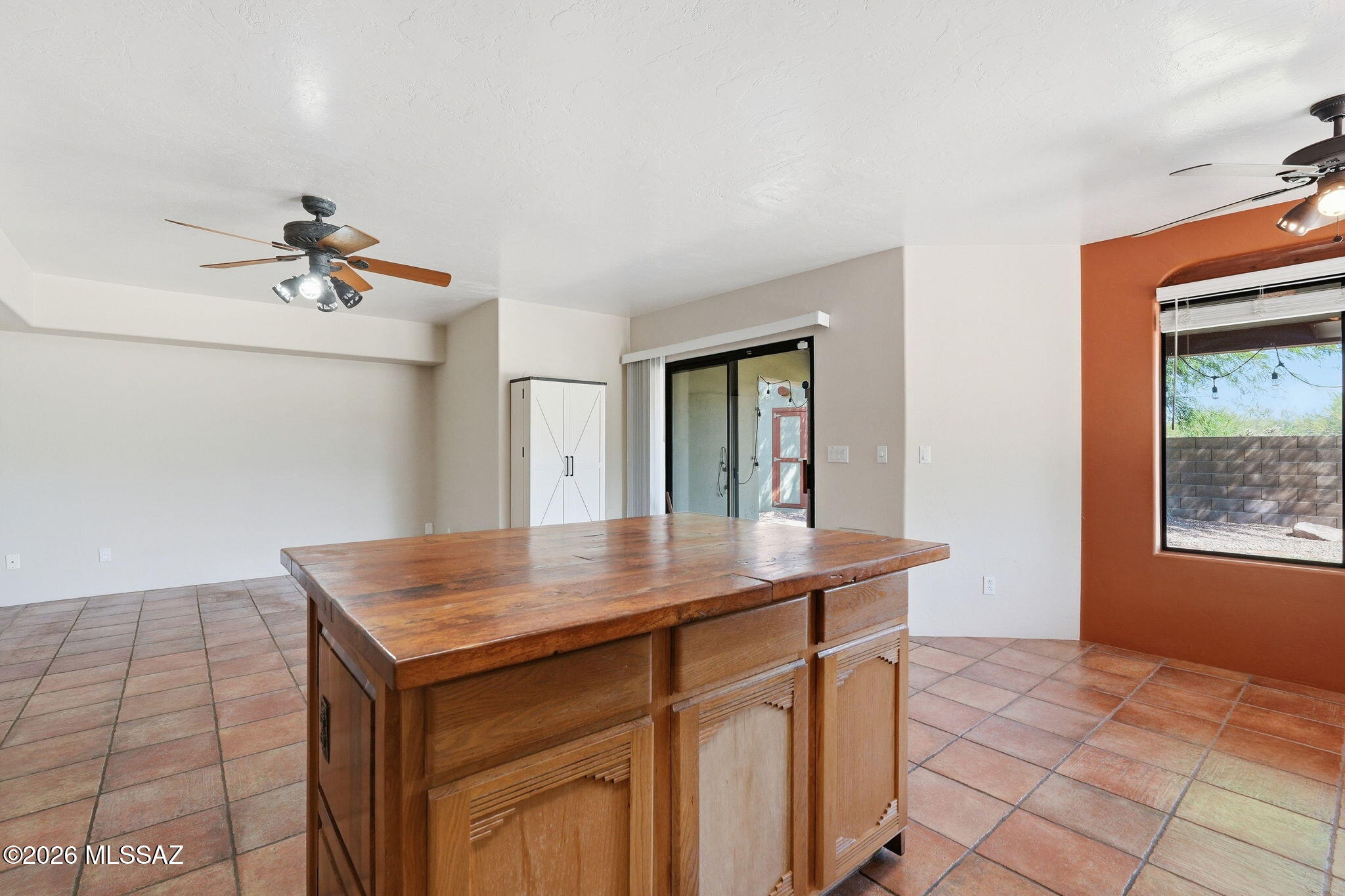 Maravilla(1-42) - Residential