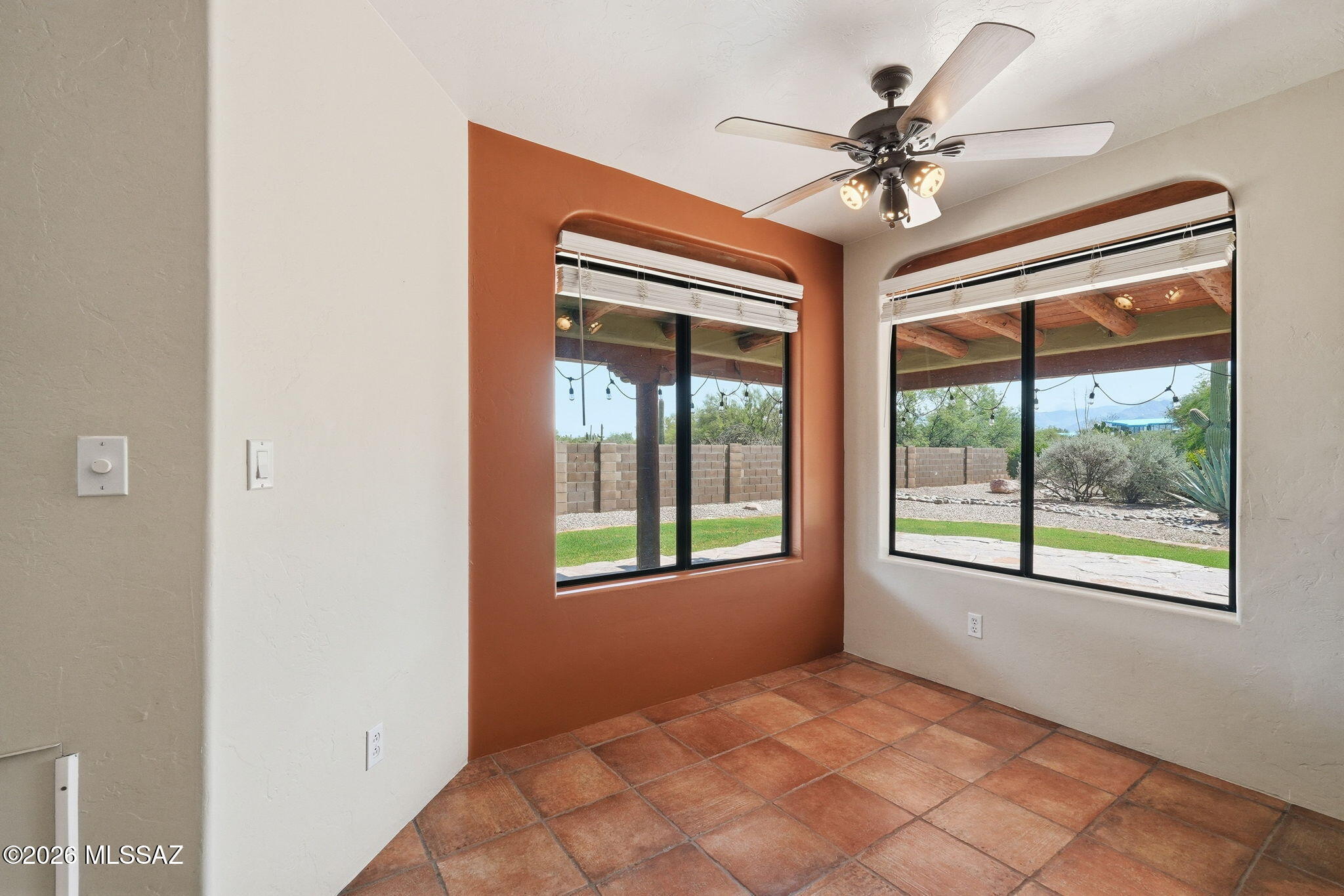 Maravilla(1-42) - Residential