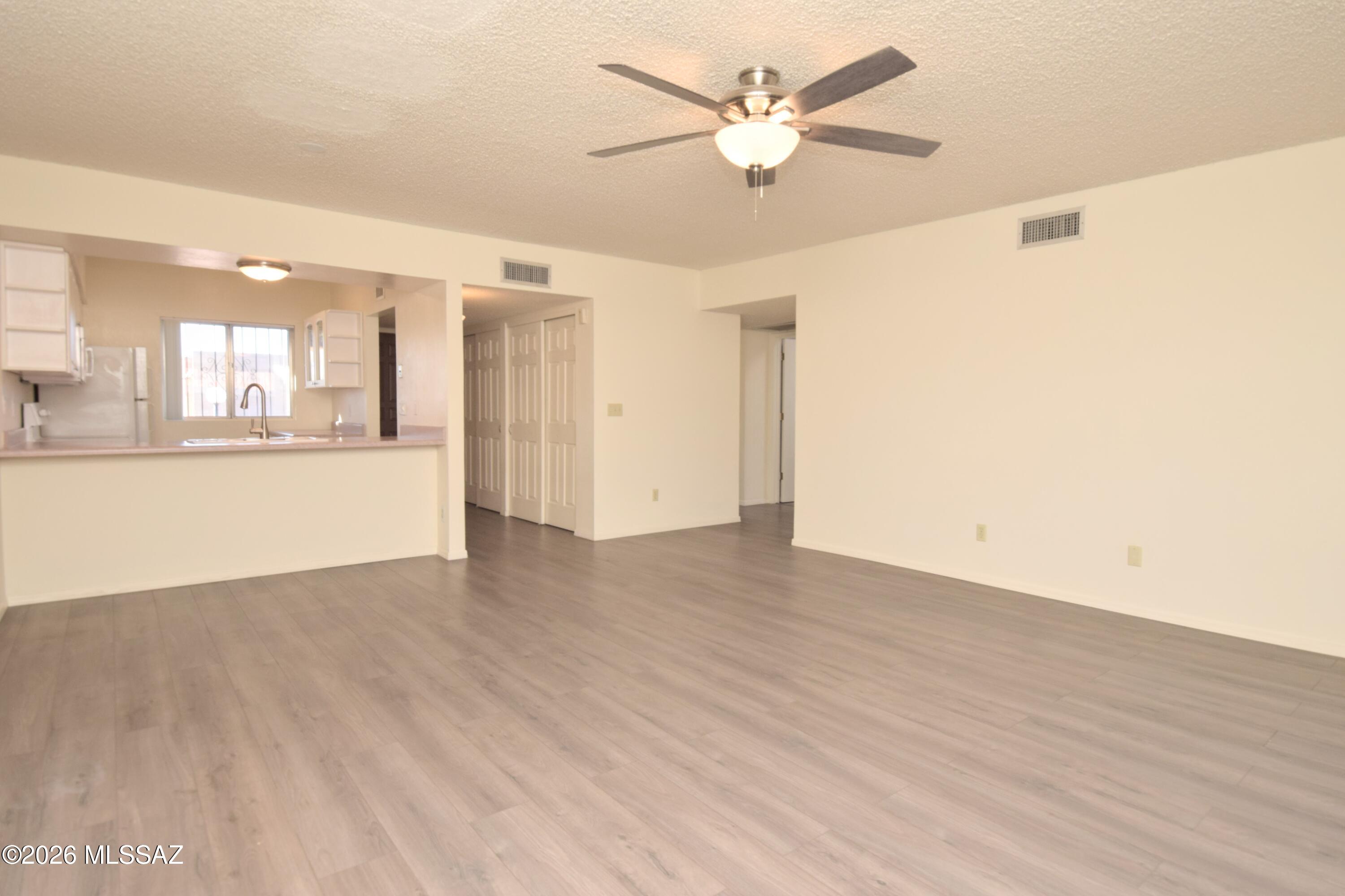 Pantano Park (161-248,160) - Residential Lease