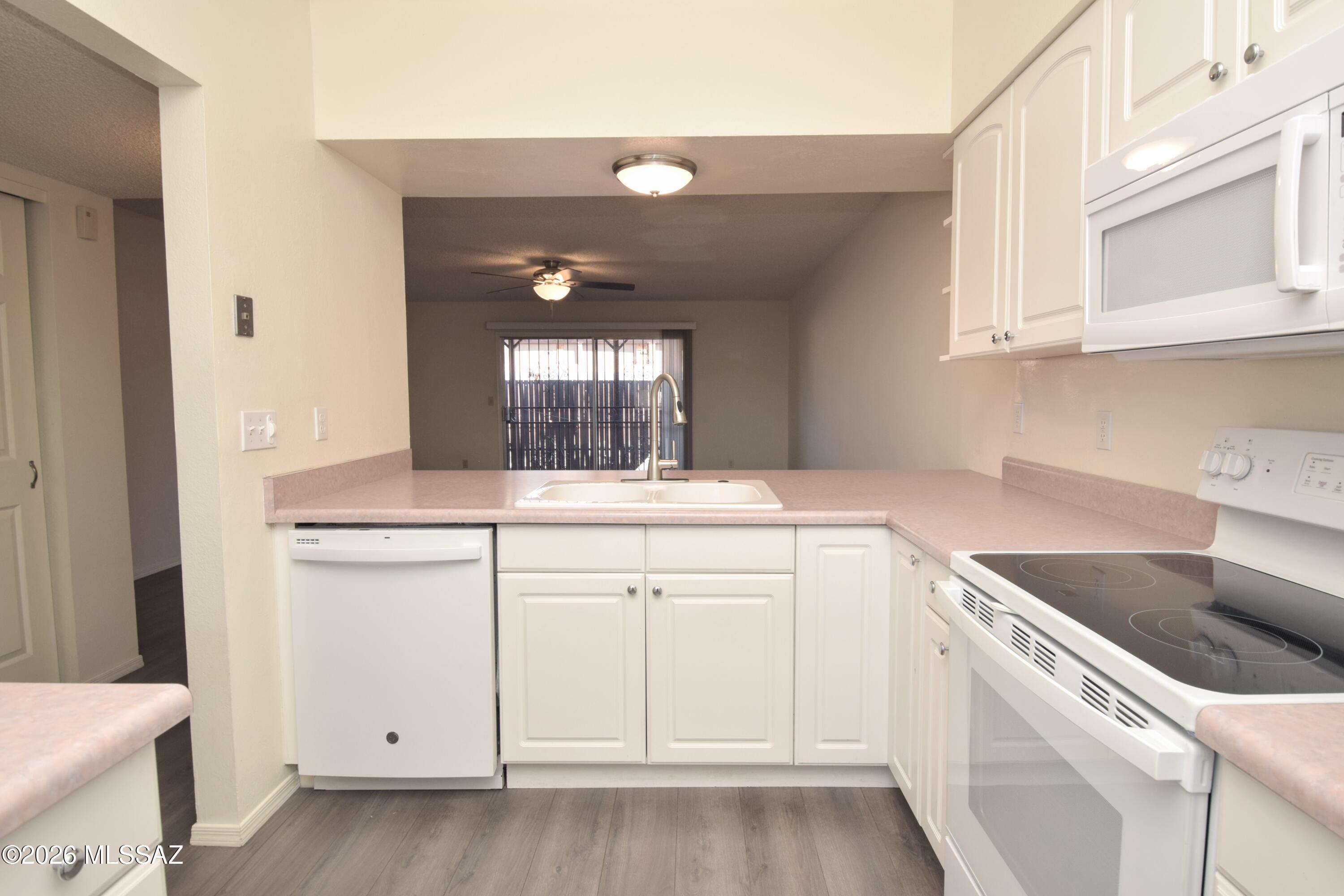 Pantano Park (161-248,160) - Residential Lease