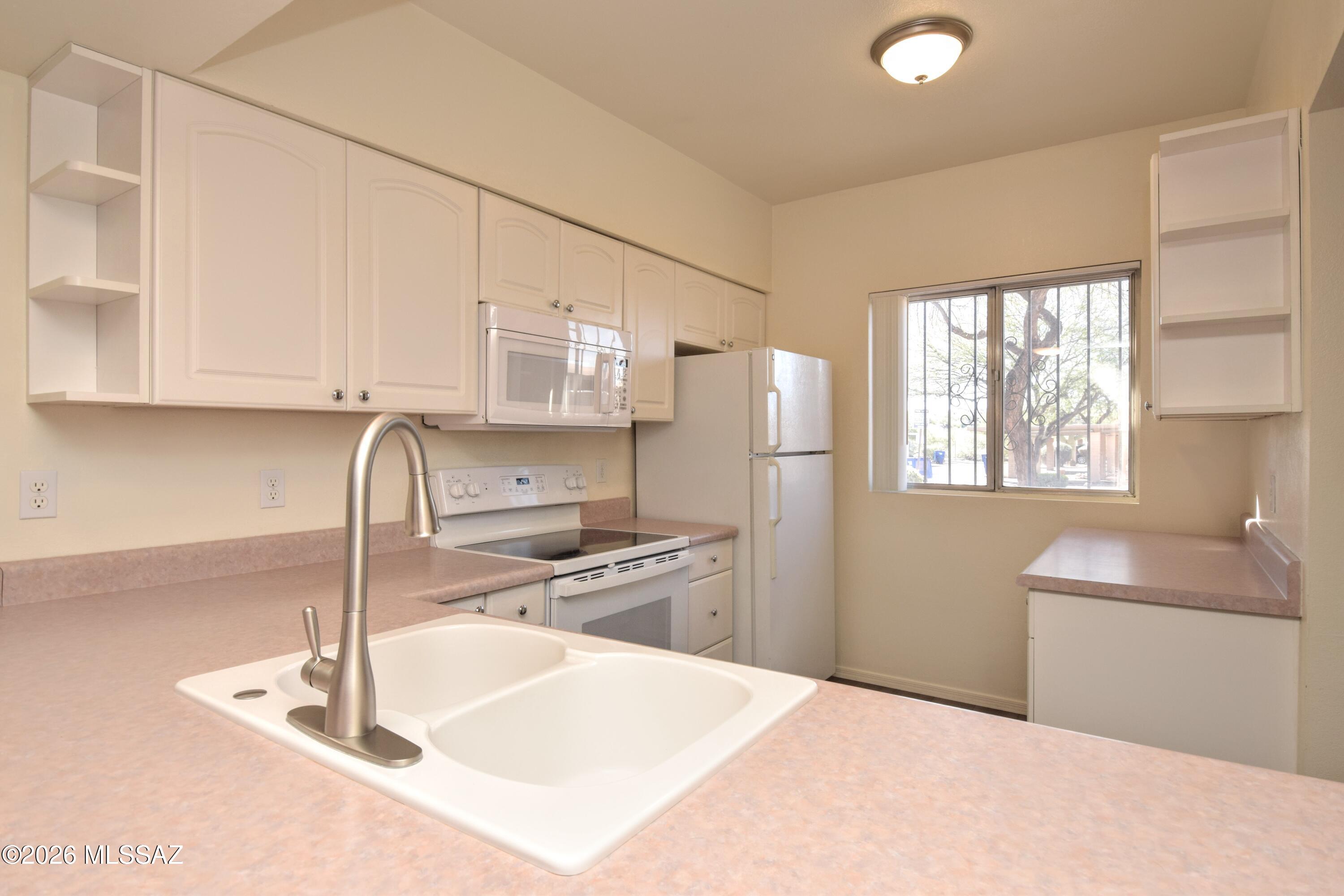 Pantano Park (161-248,160) - Residential Lease