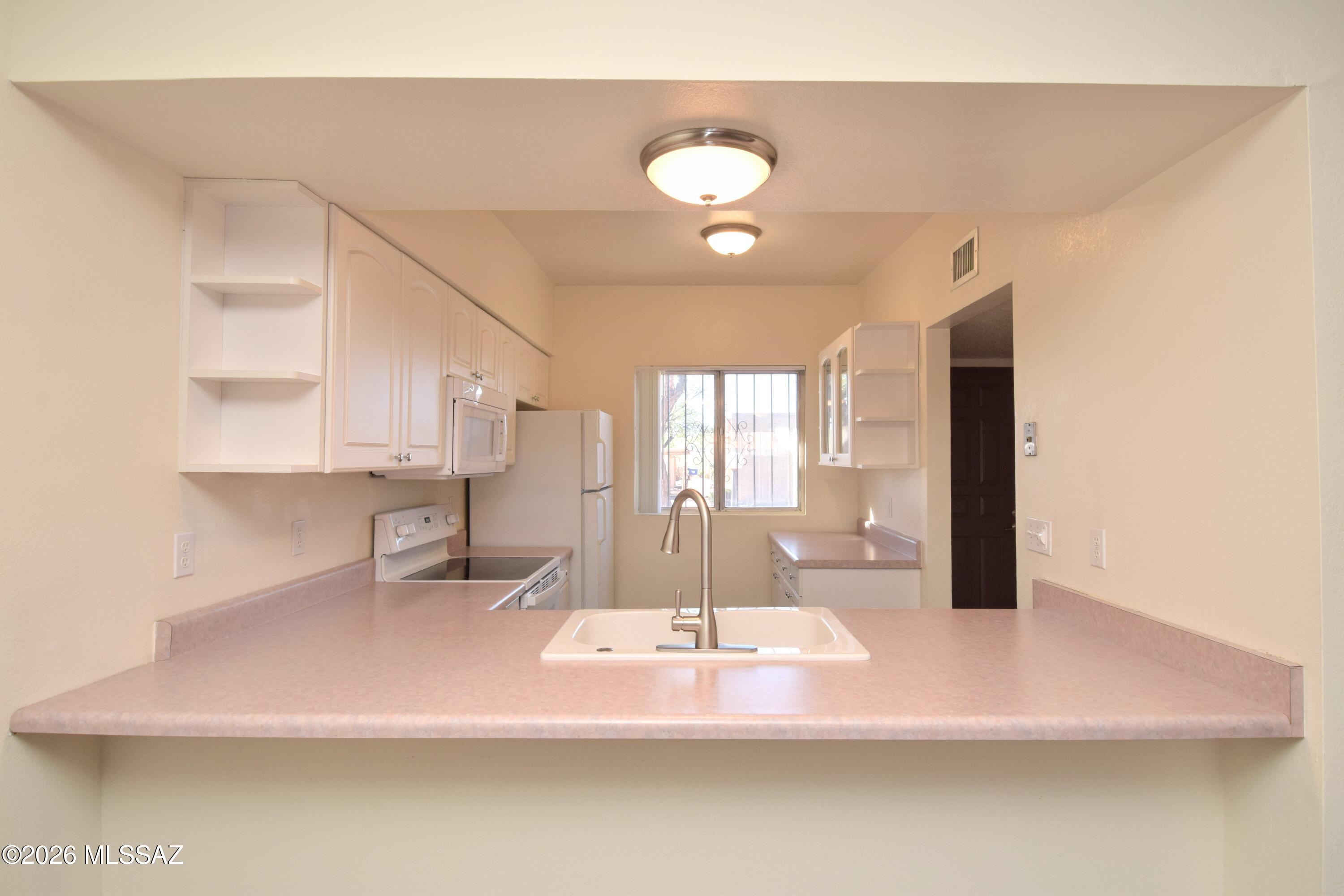 Pantano Park (161-248,160) - Residential Lease