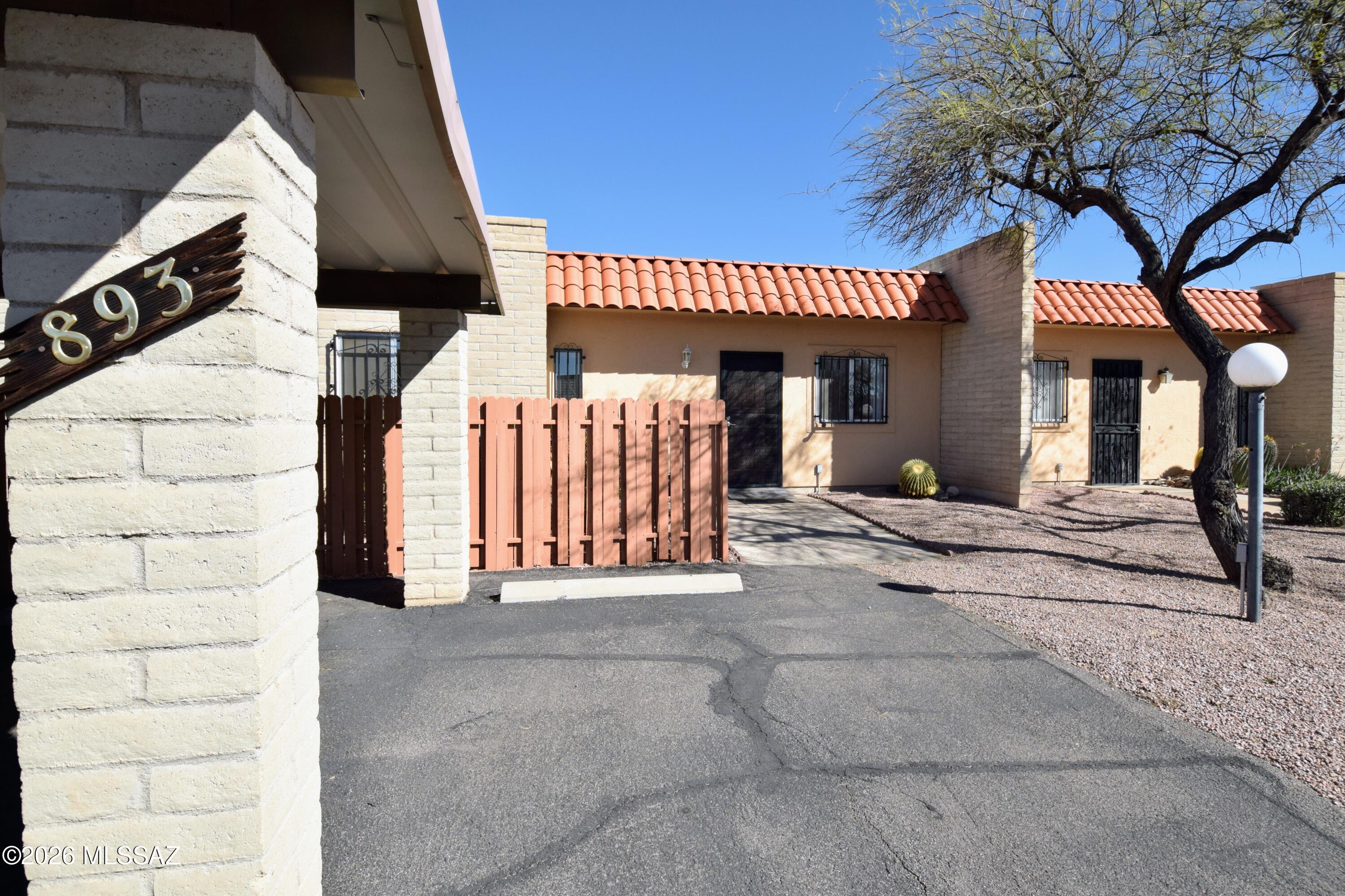 Pantano Park (161-248,160) - Residential Lease