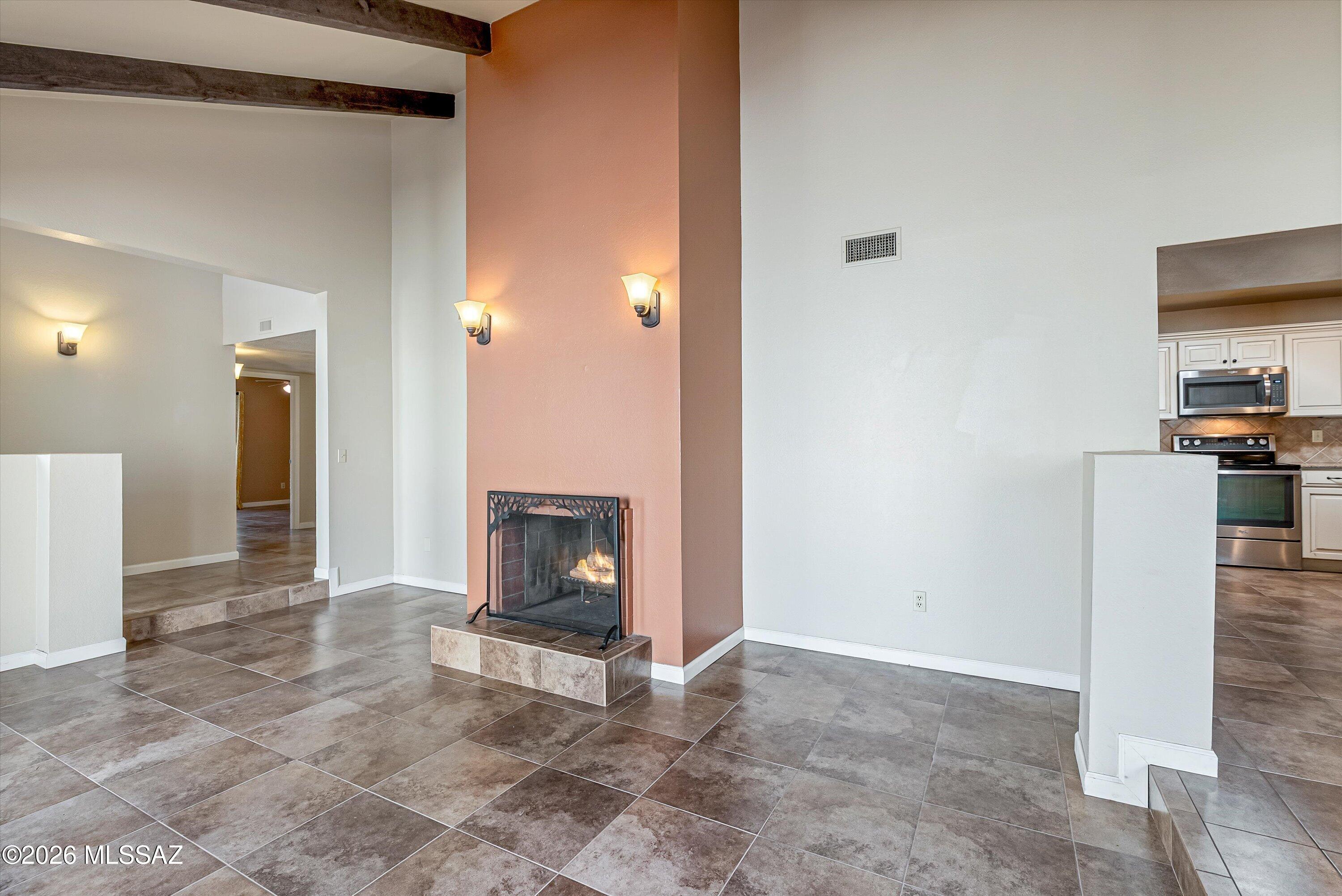 Villa Del Rio (1-148) - Residential