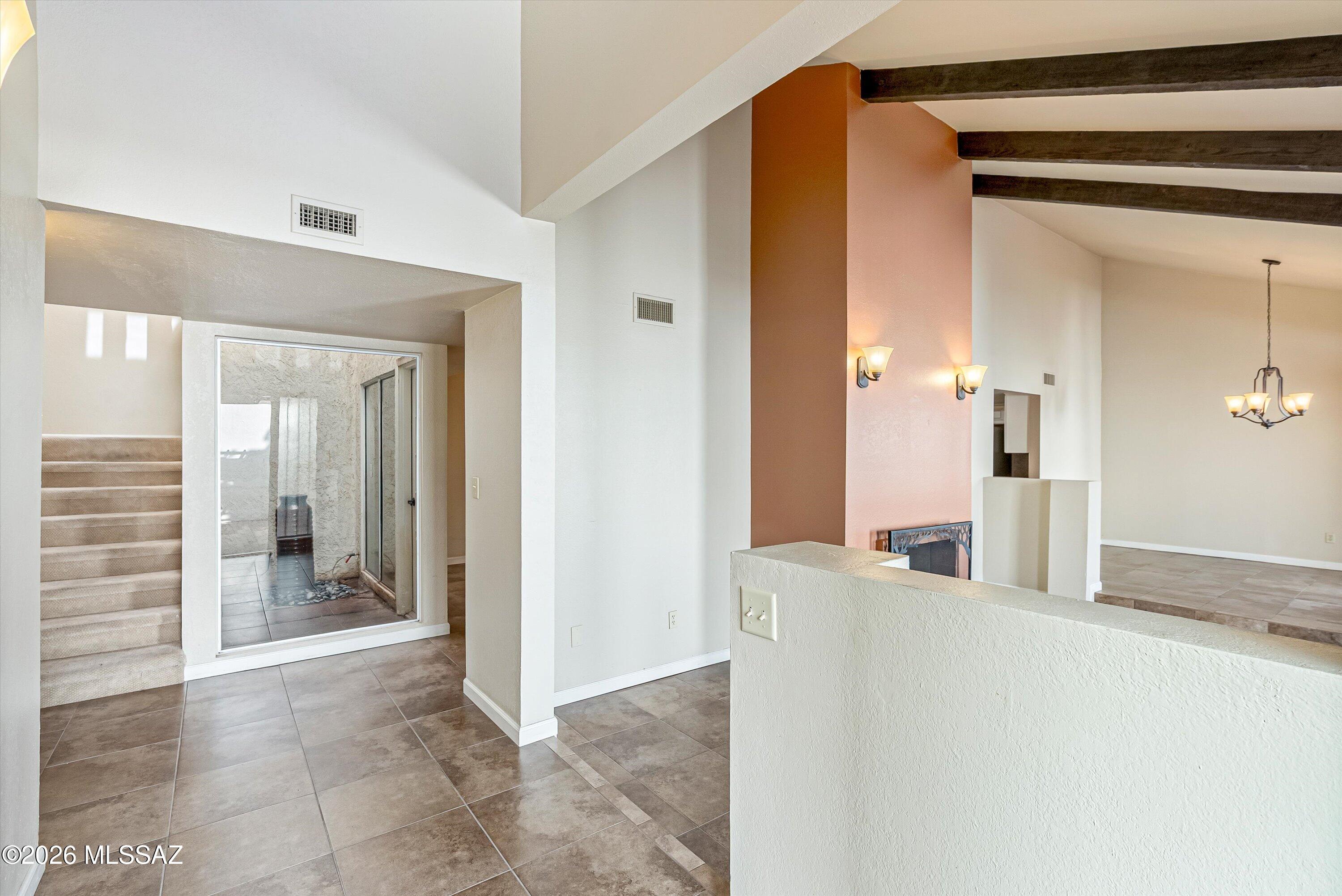 Villa Del Rio (1-148) - Residential