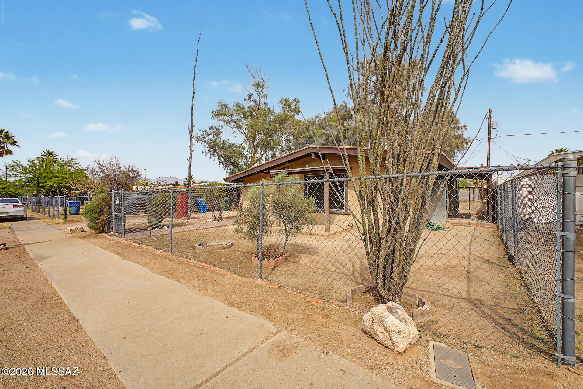 Pueblo Gardens - Residential