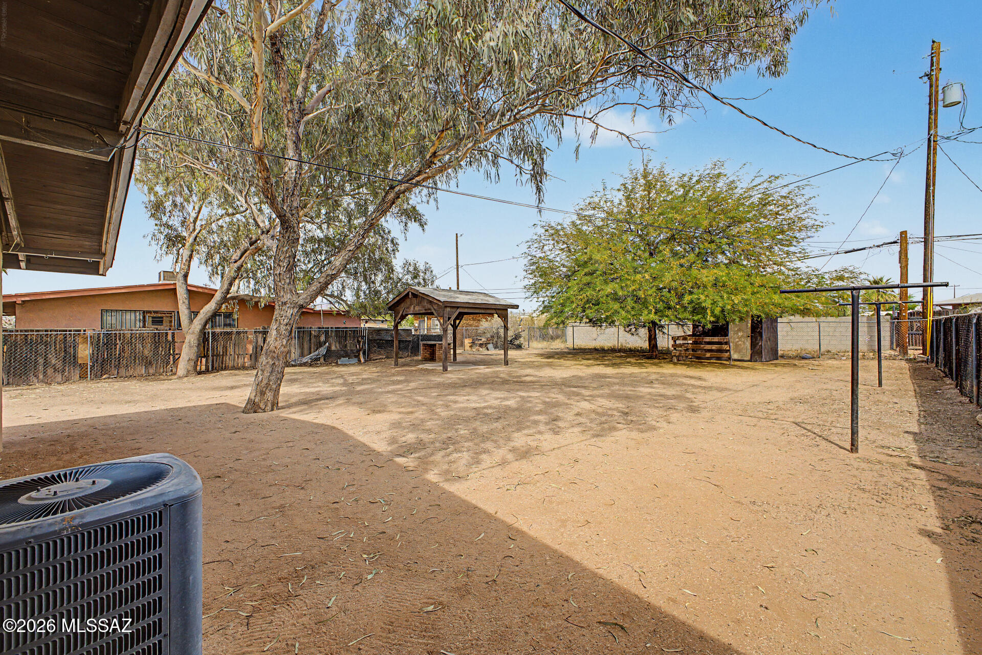Pueblo Gardens - Residential