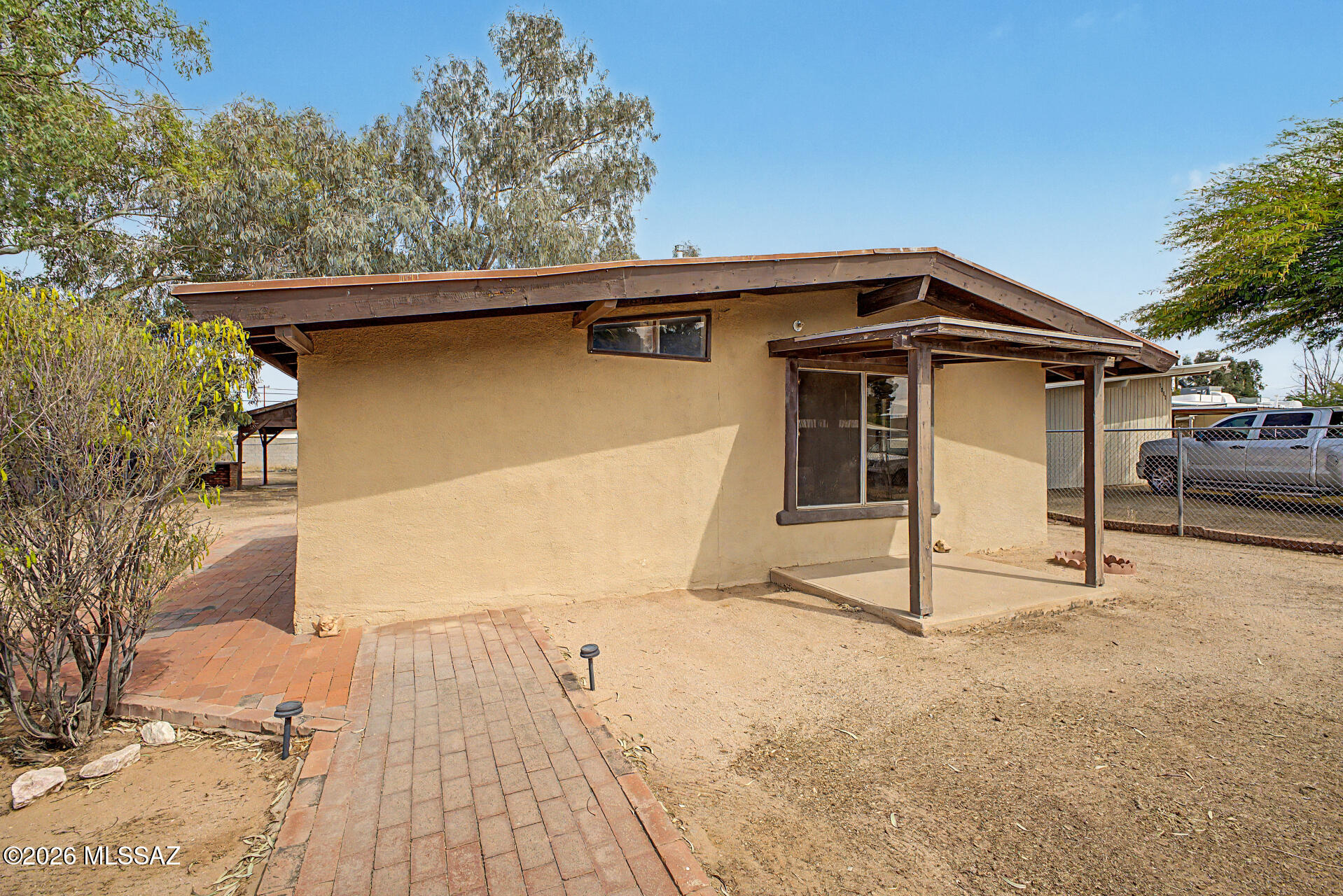 Pueblo Gardens - Residential