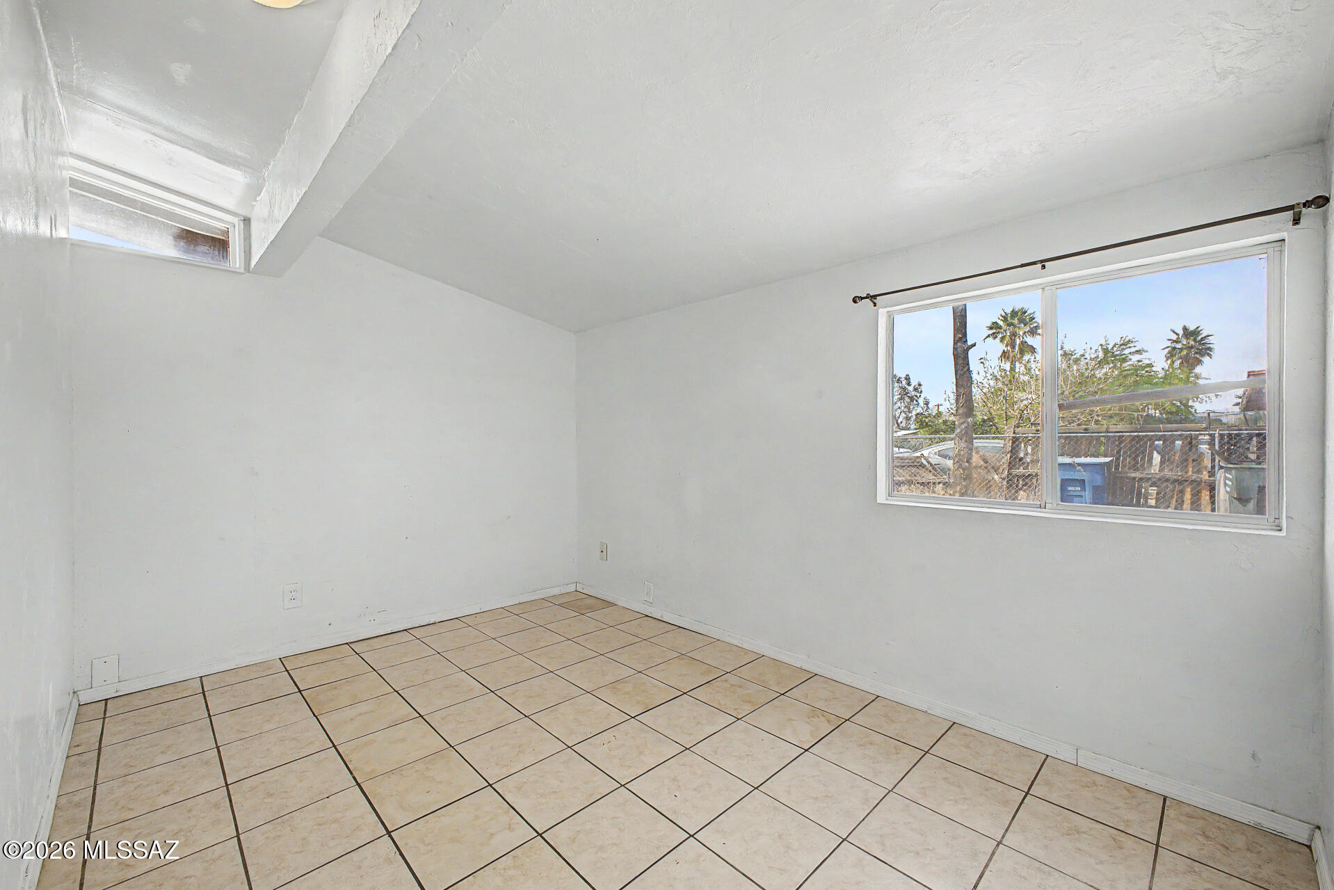 Pueblo Gardens - Residential