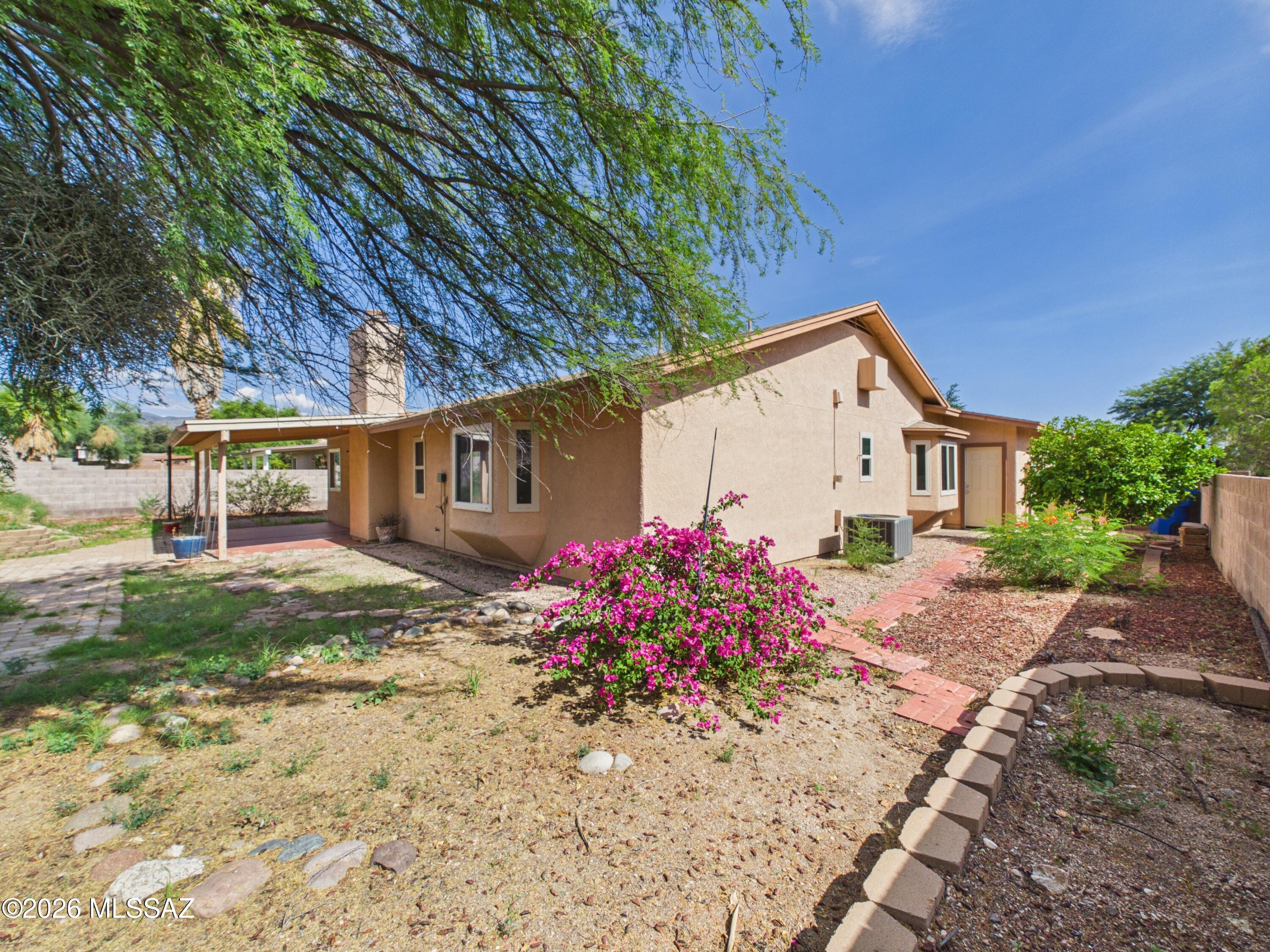 Falcon Point (1-170) - Residential