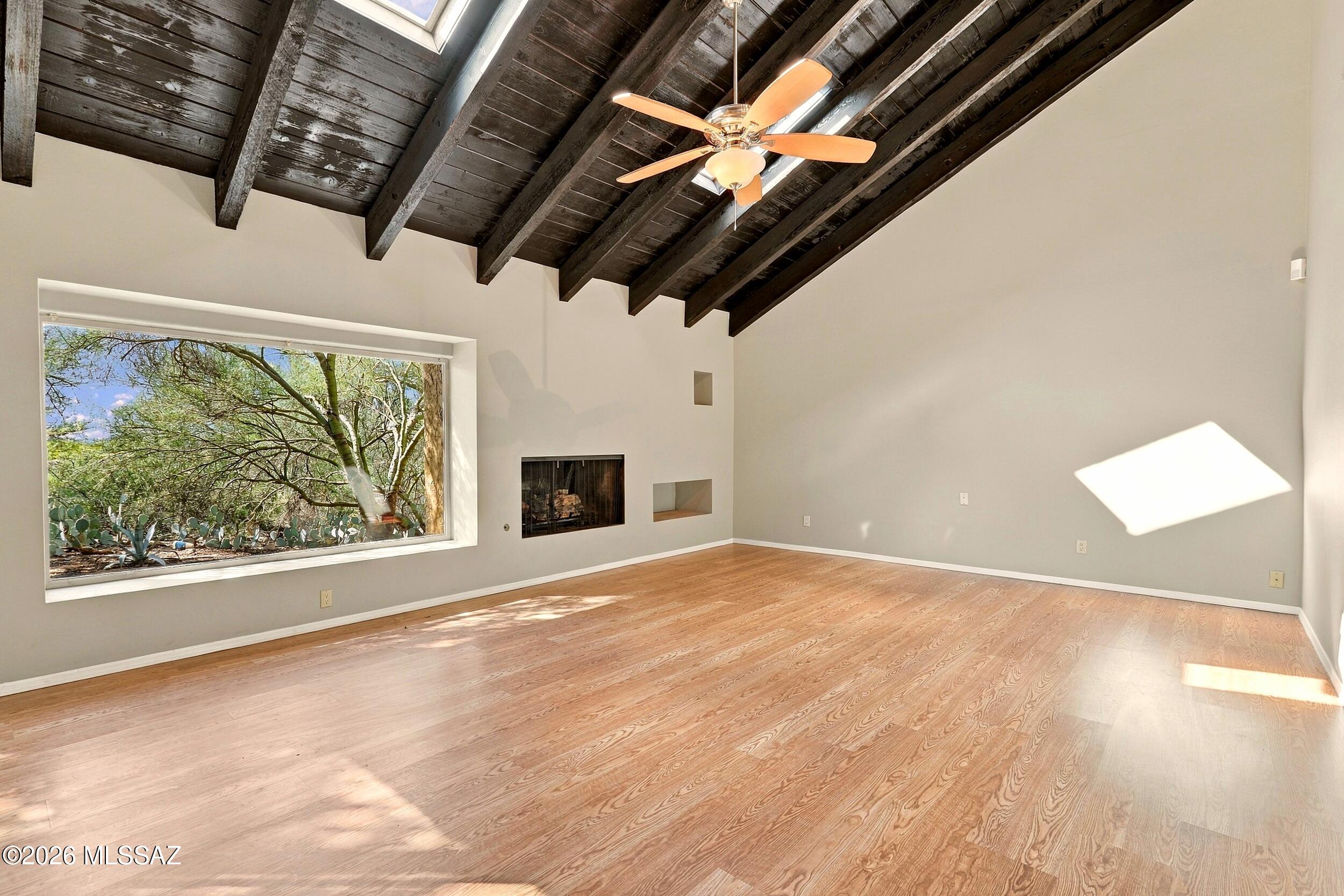 El Mirador Townhouses (1-41) - Residential