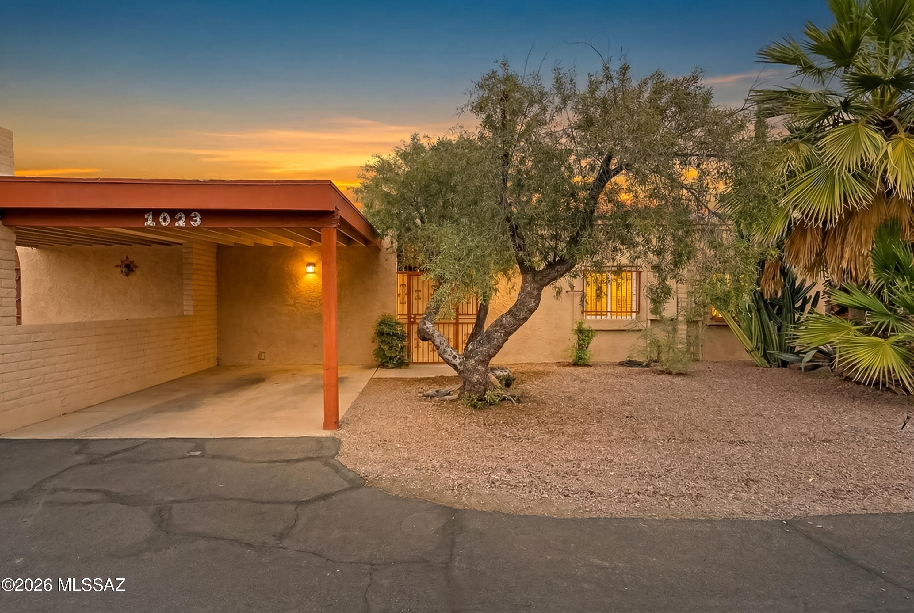 Charming 2-bedroom, 2-bath townhome in the heart of Central Tucson, offering comfort, privacy, and great potential at an attractive price of $215,000. Features a functional layout with spacious living areas and abundant natural light.

Come enjoy this wonderful townhome with its own hidden oasis in the backyard. Mature landscaping creates a peaceful, private retreat--perfect for relaxing or entertaining.

Well maintained and ready for your personal touch, this home is ideal as a primary residence, seasonal getaway, or investment. Conveniently located near shopping, dining, and major routes.