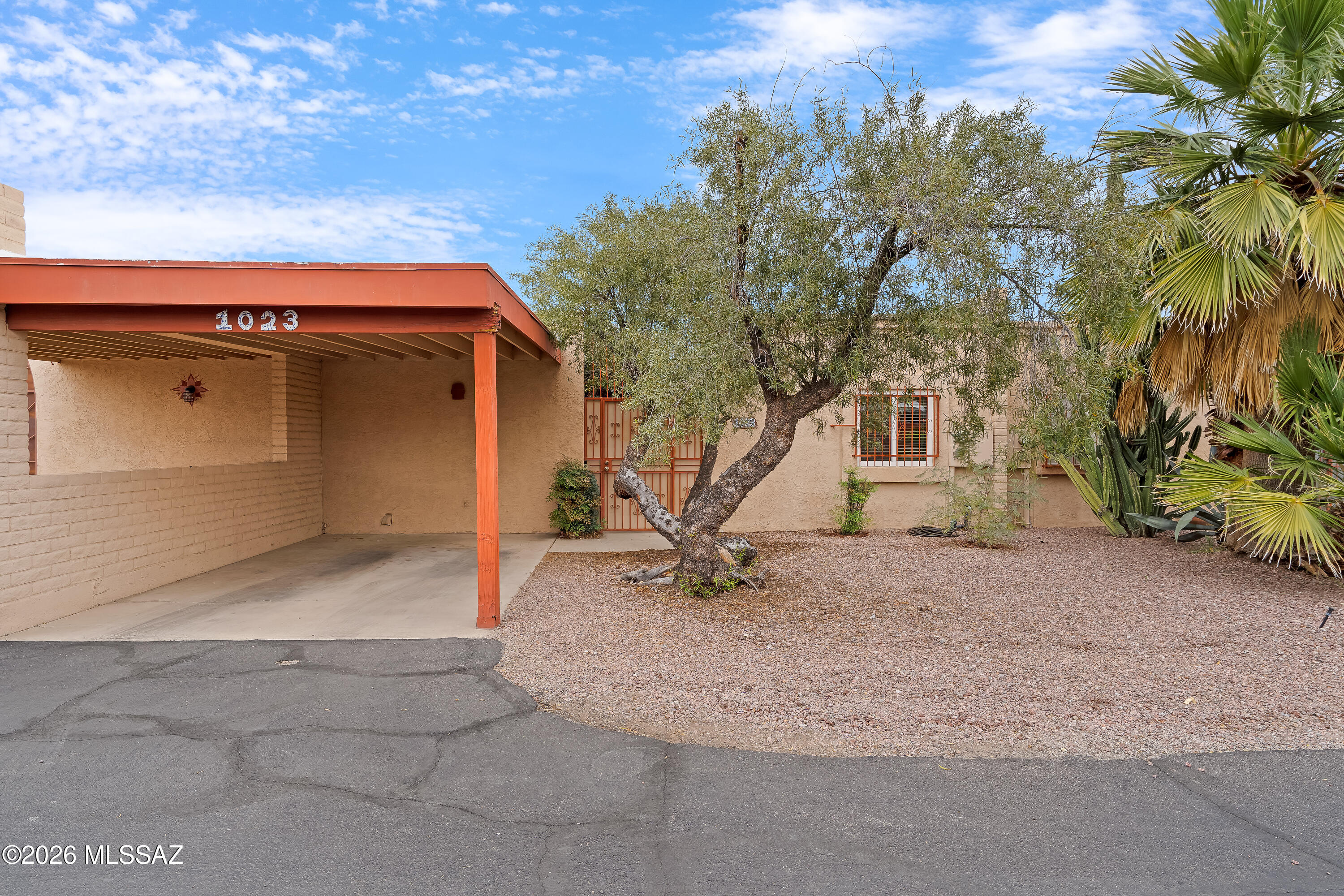 Desert Joy Townhouses (1-11) - Residential