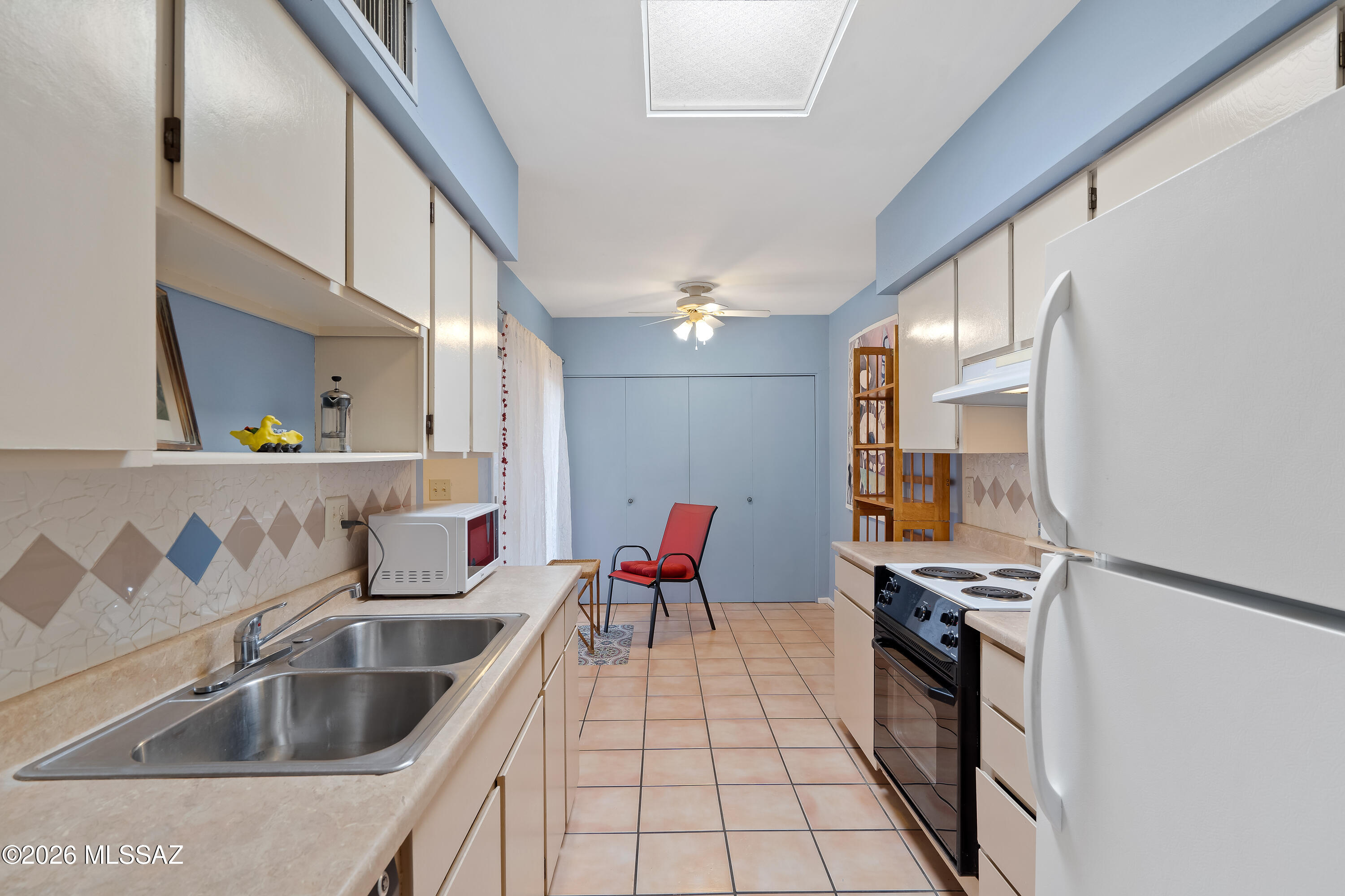 Desert Joy Townhouses (1-11) - Residential