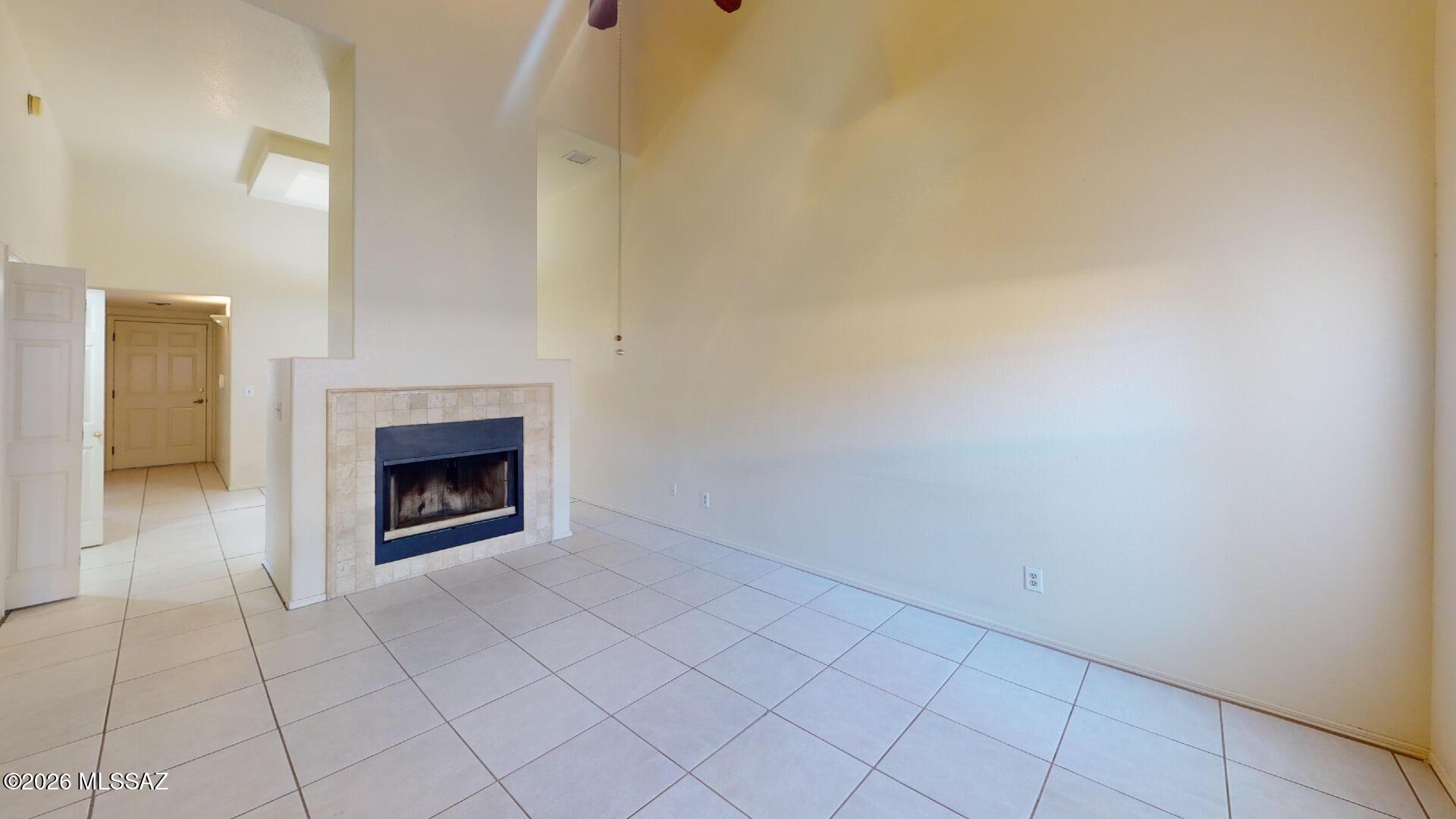 Ventana De Sabino Villas (1-90) - Residential Lease