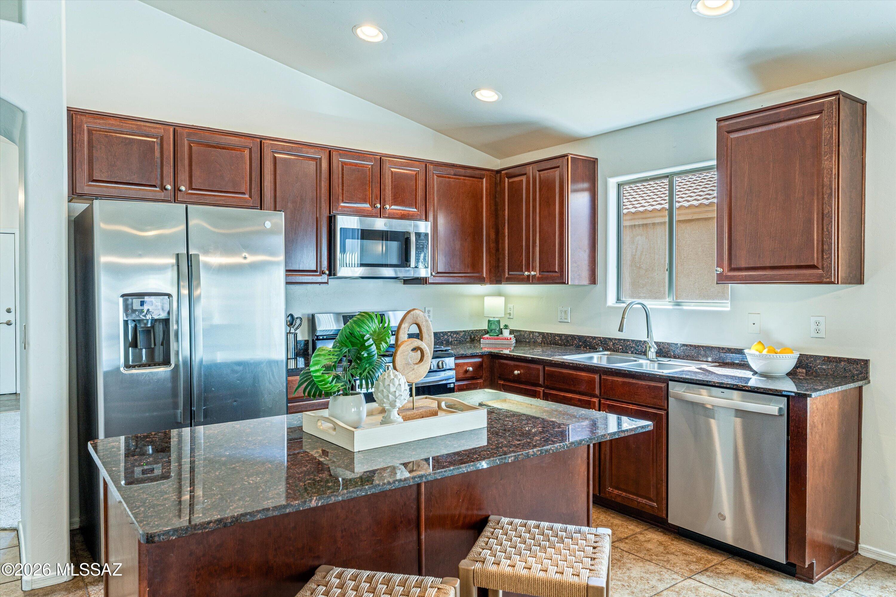 Rancho Del Lago (1-100) - Residential