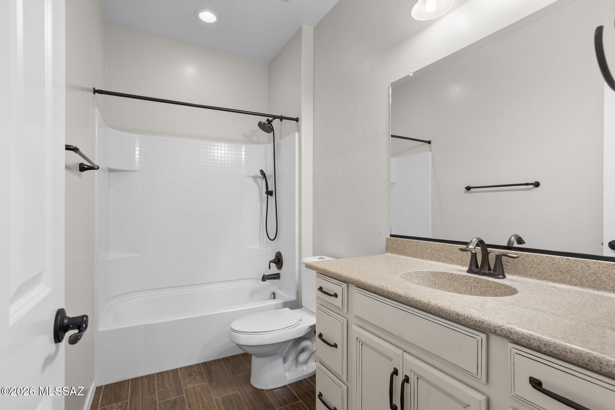 Rancho De Plata SQ20132830156 - Residential