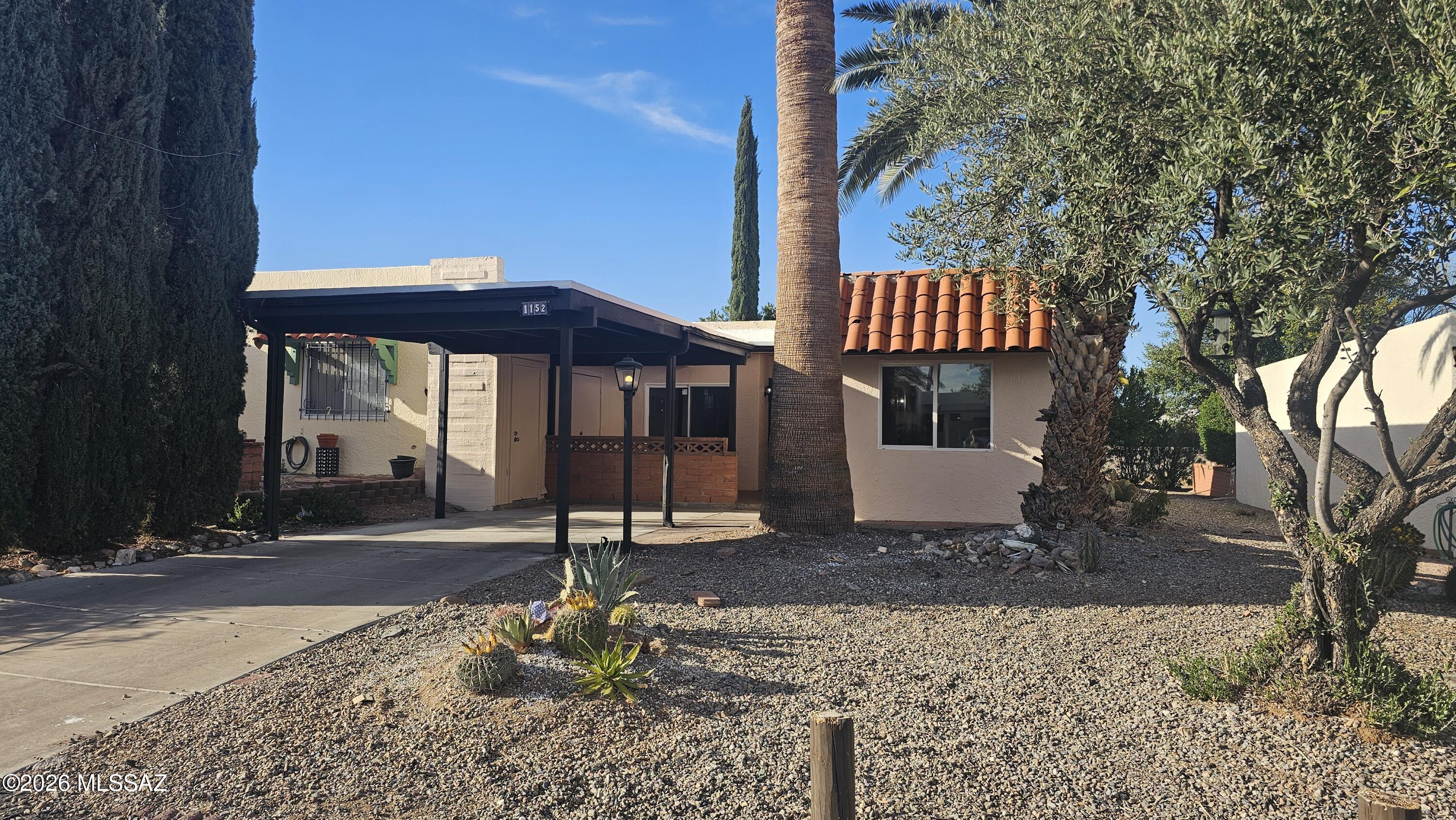 Green Valley Desert Meadows Townhouses (82-197) - Residential