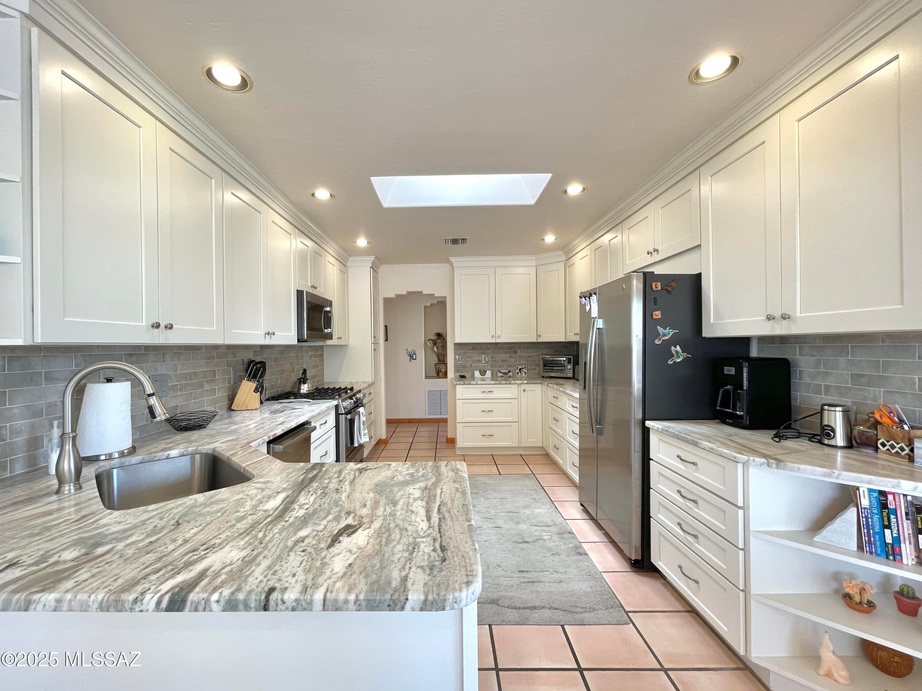 Palisades South (1-23) - Residential Lease