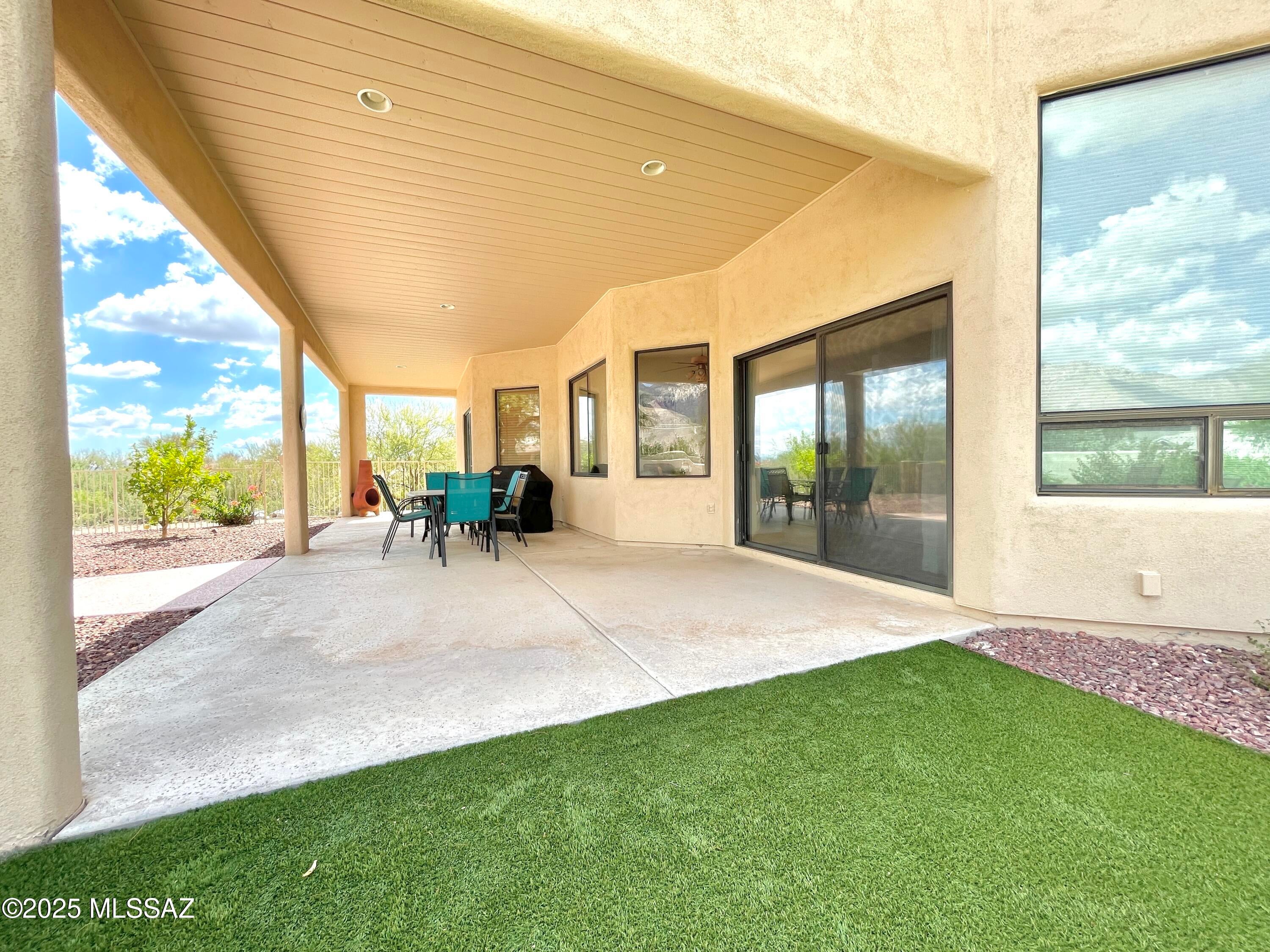 Palisades South (1-23) - Residential Lease