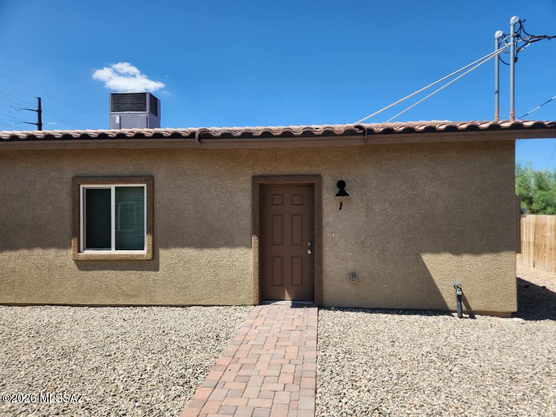 Welcome to this newly built townhome that offers 3 bedrooms and 2 bath. Very spacious layout with an open kitchen and living room concept. All tile flooring throughout the whole house. The home offers AC for heating and cooling, ceiling fans in all rooms, washer and dryer hookups and newer stainless steel appliances. Don't miss out on this lovely home!!! WON'T LAST!!

Utilities-Tenant pays electric and water

Showings available Monday-Sunday 6am-7:30PM

1st months Rent Special $1580.00
Security Deposit $1580.00 or $0.00 With Approved Credit Apply see below for details
Cleaning Fee $300.00
Administrative Fee $149.00
Obligo Fee if using $149.00
Resident Benefits Package $65.00
If applicable $250 pet fee per pet and $5-$25 pet rent per month depending on pet screening profile