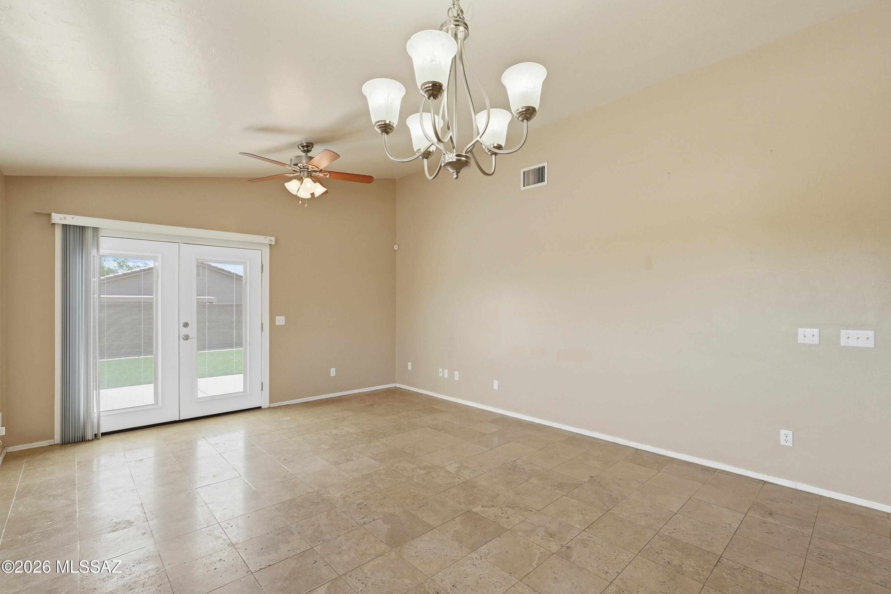 Colina De Oro (1-138) - Residential Lease