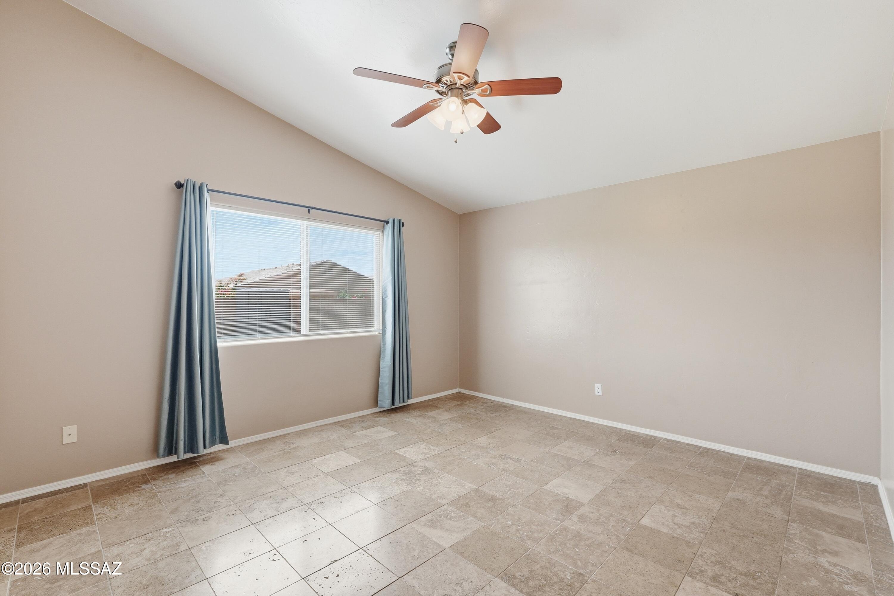 Colina De Oro (1-138) - Residential Lease