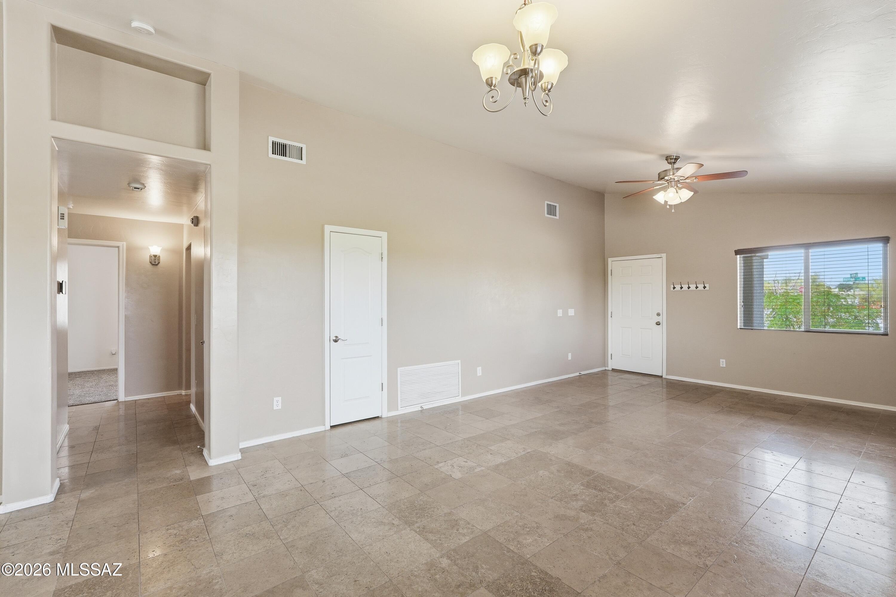 Colina De Oro (1-138) - Residential Lease