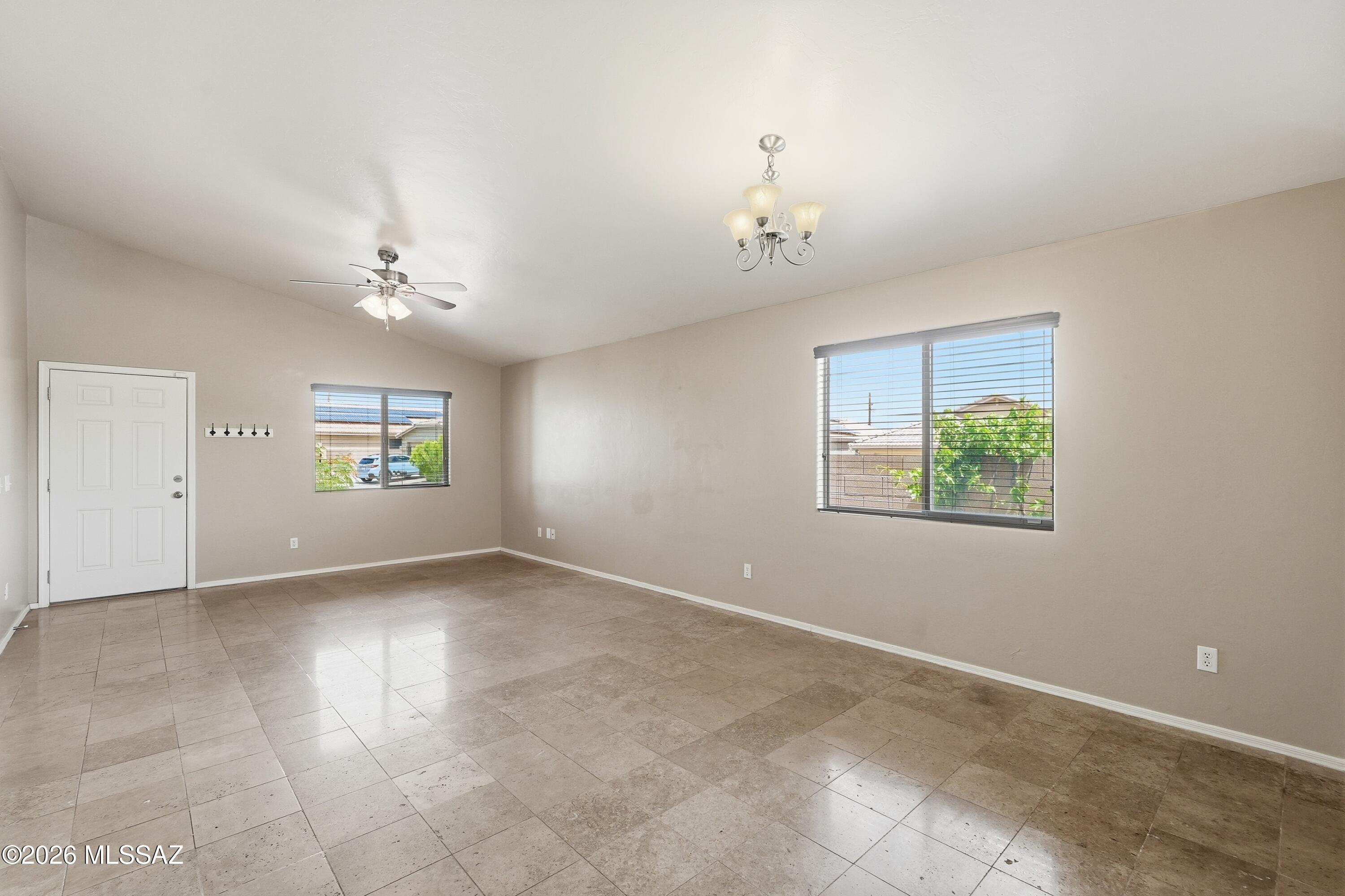 Colina De Oro (1-138) - Residential Lease