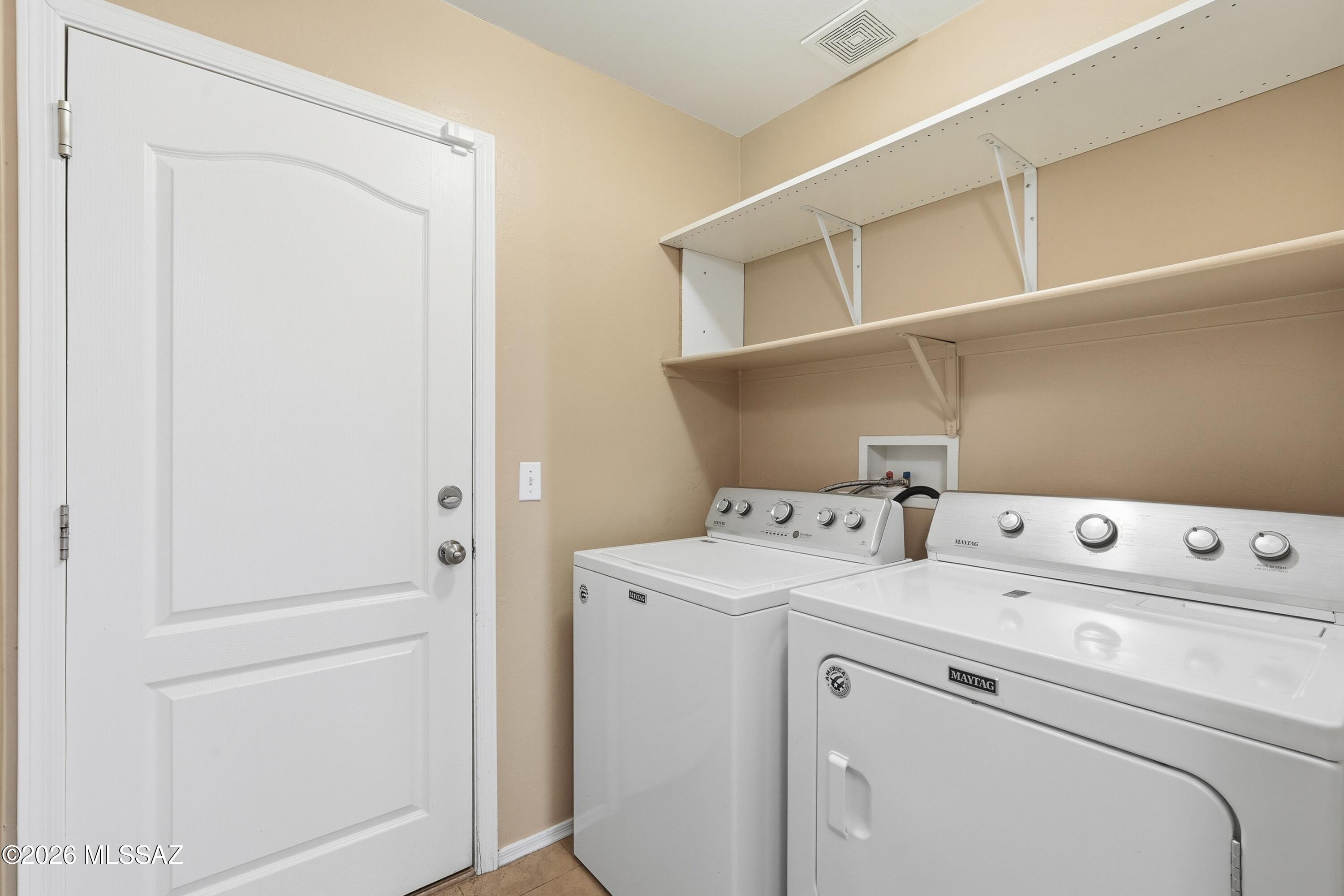 Colina De Oro (1-138) - Residential Lease