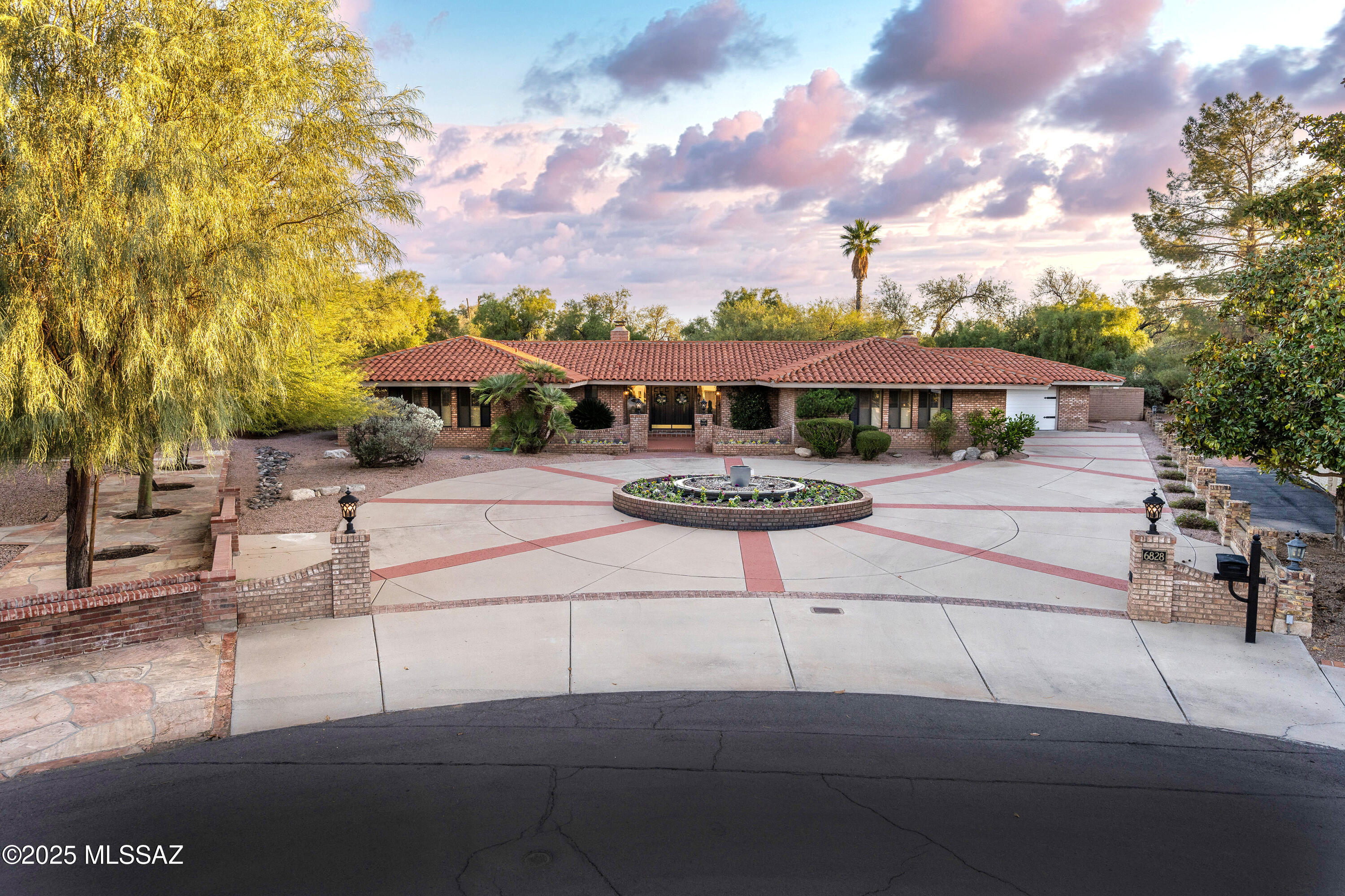 Welcome to this charming ranch home nestled in prestigious Tucson Country Club Estates. This spacious 5 bedroom 3.5 baths home boasts a stunning pool and 2 primary suites. In addition to 3 other bedrooms there is a large backyard with mature vegetation. This property presents a fantastic opportunity to customize and create your dream space in a highly sought after, family friendly neighhborhood.